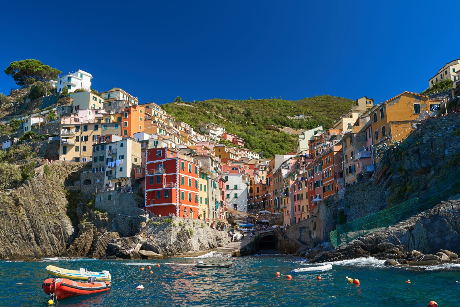 Sony a7 III + Tamron 28-75mm F2.8 Di III RXD sample photo. Italy, cinque terre, riomaggiore photography