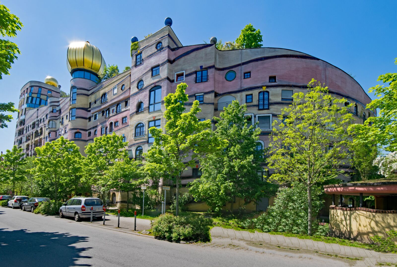 Nikon D5300 sample photo. Forest spiral, hundertwasser house photography