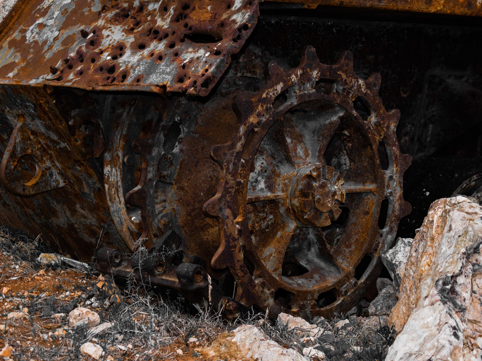 Nikon D3300 sample photo. Wheel, rusty, old photography