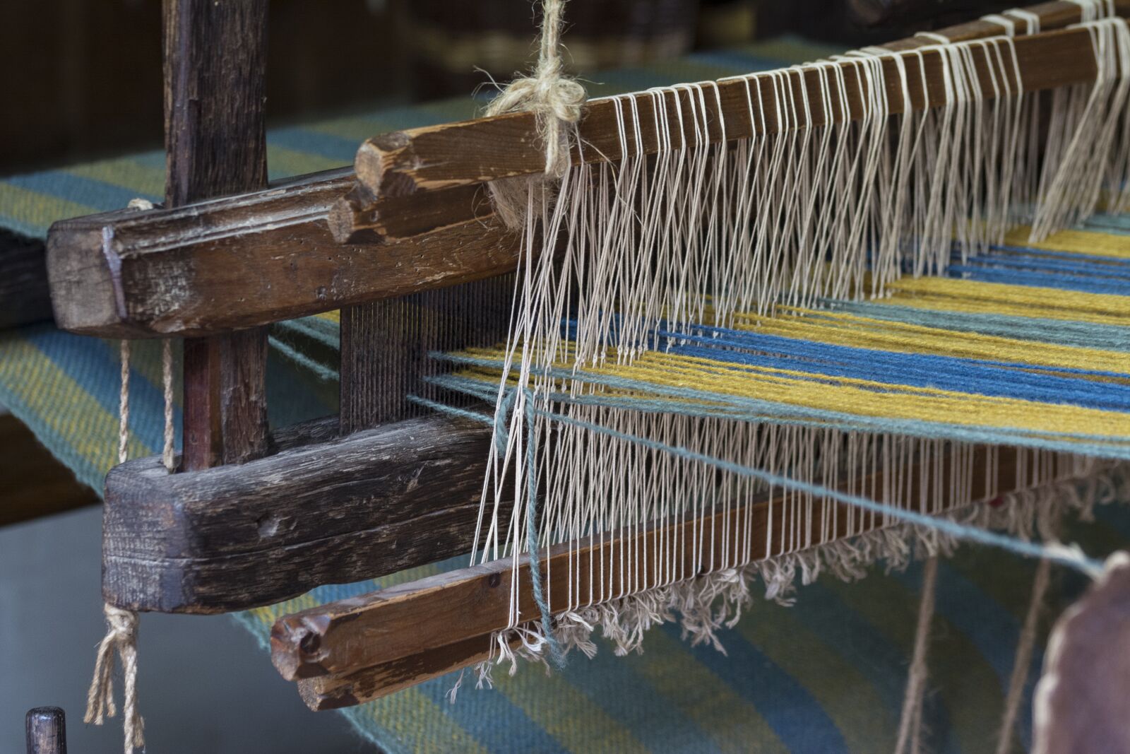 Nikon D5200 sample photo. Loom, weaving, middle ages photography