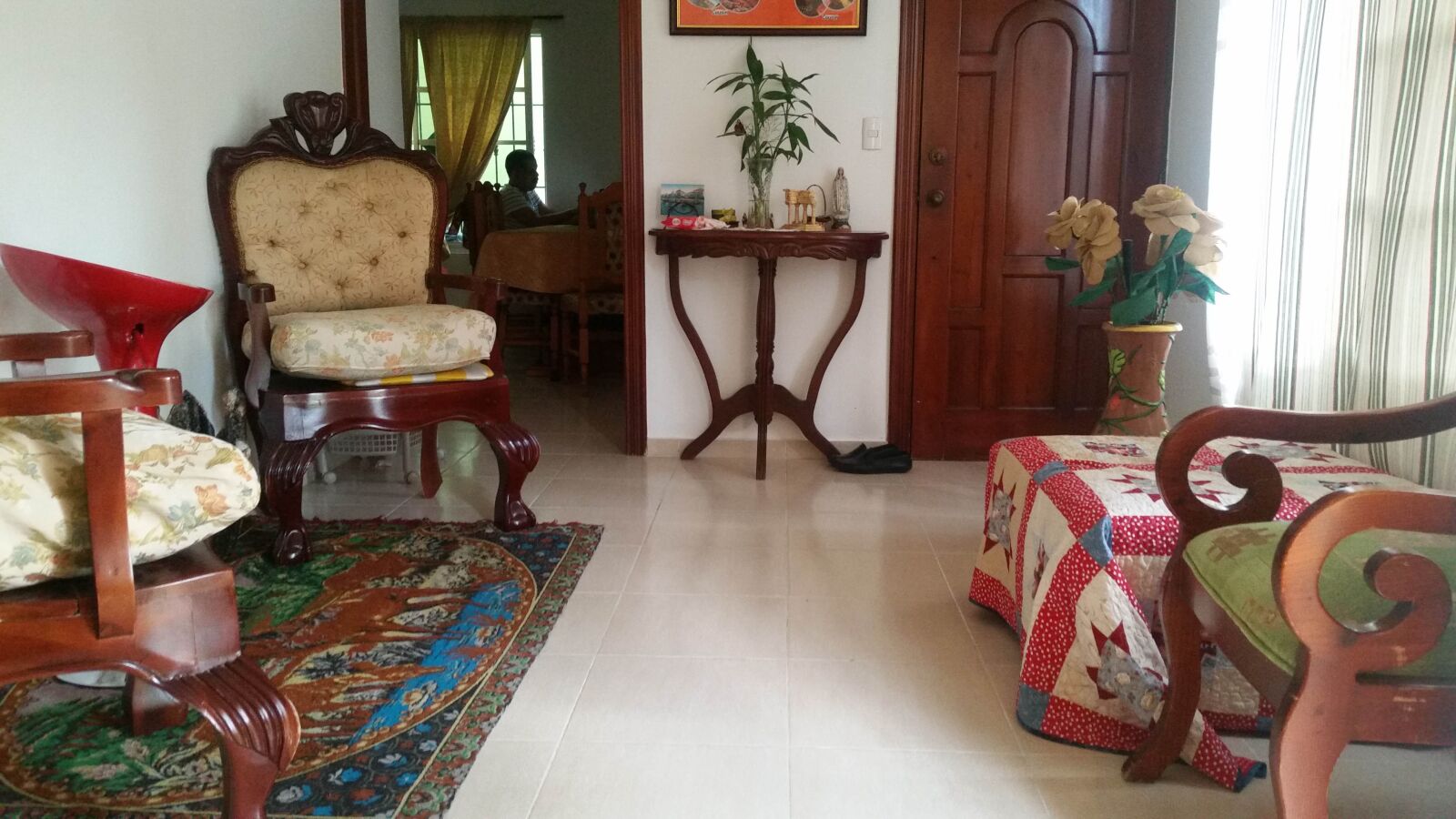 Samsung Galaxy S5 sample photo. Room, furniture, chair photography