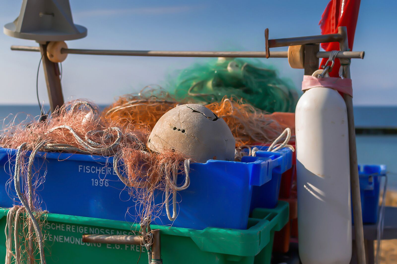 Nikon D3100 sample photo. Fishing net, port, boje photography