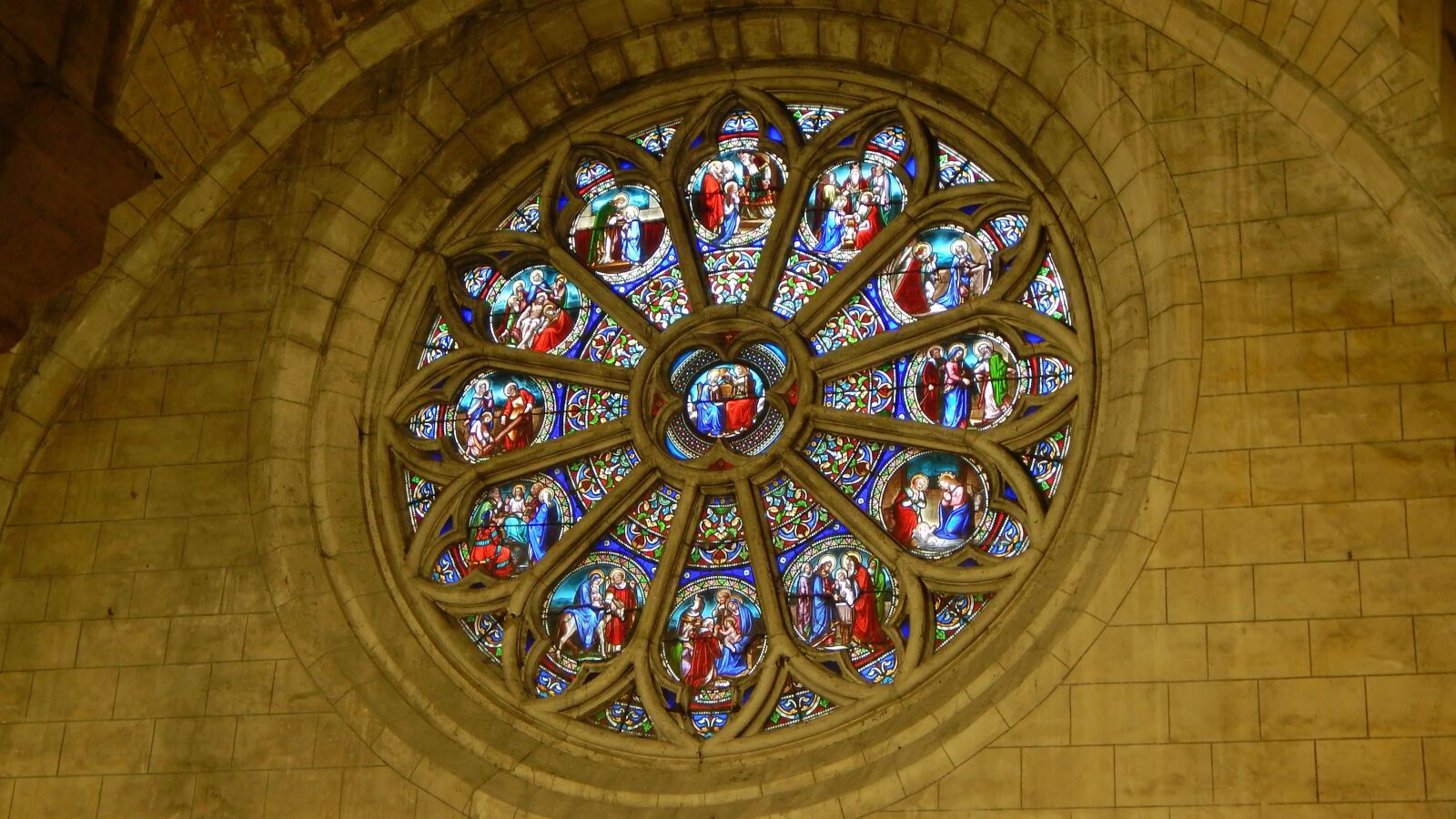 Nikon Coolpix L830 sample photo. Stained glass, church, saint photography