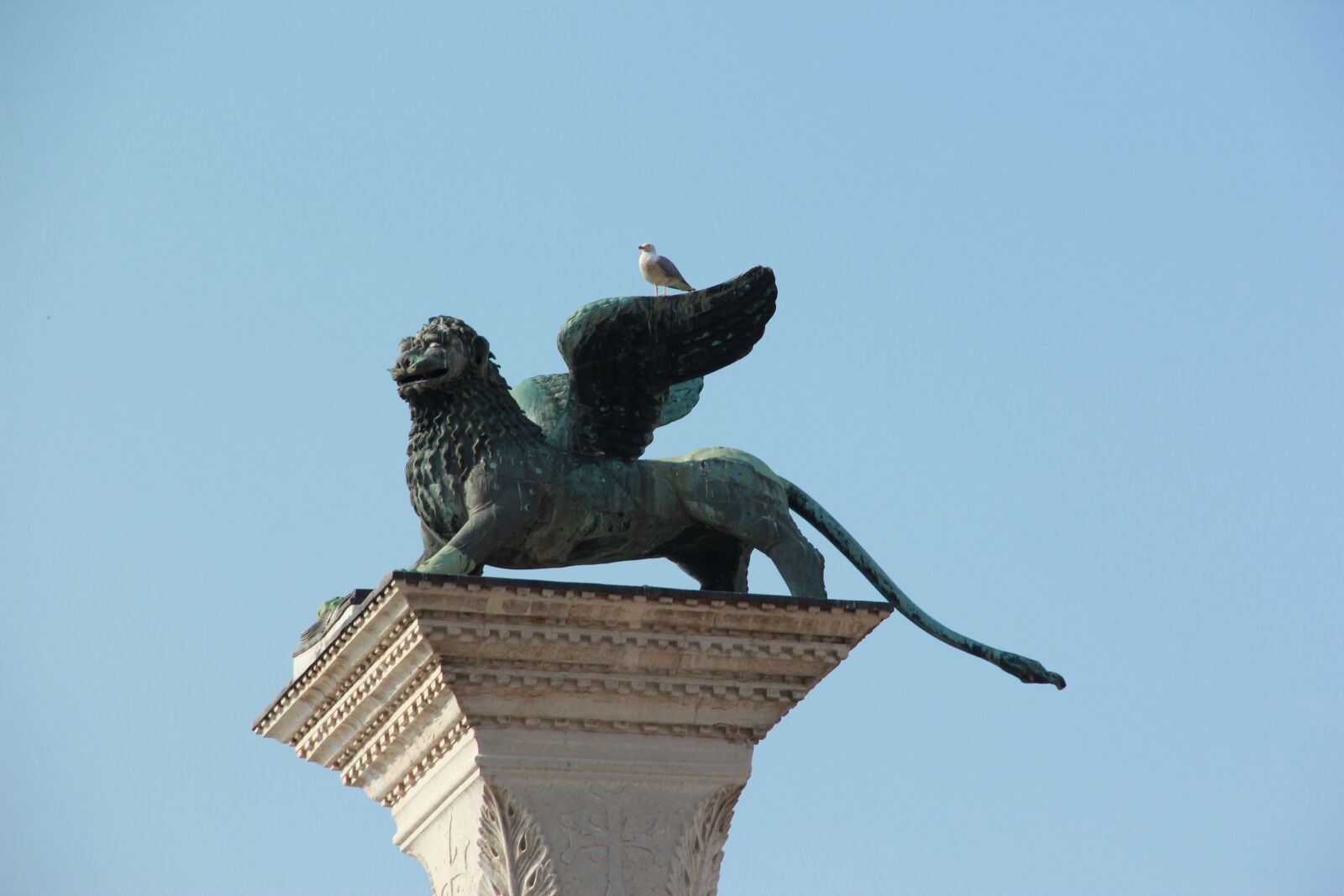 Canon EOS 600D (Rebel EOS T3i / EOS Kiss X5) sample photo. Venice, channel, holiday photography