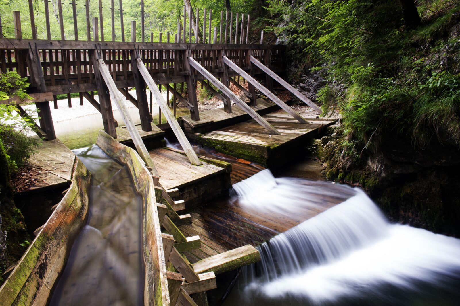 Canon EOS 700D (EOS Rebel T5i / EOS Kiss X7i) sample photo. Water, stream, waterfall photography