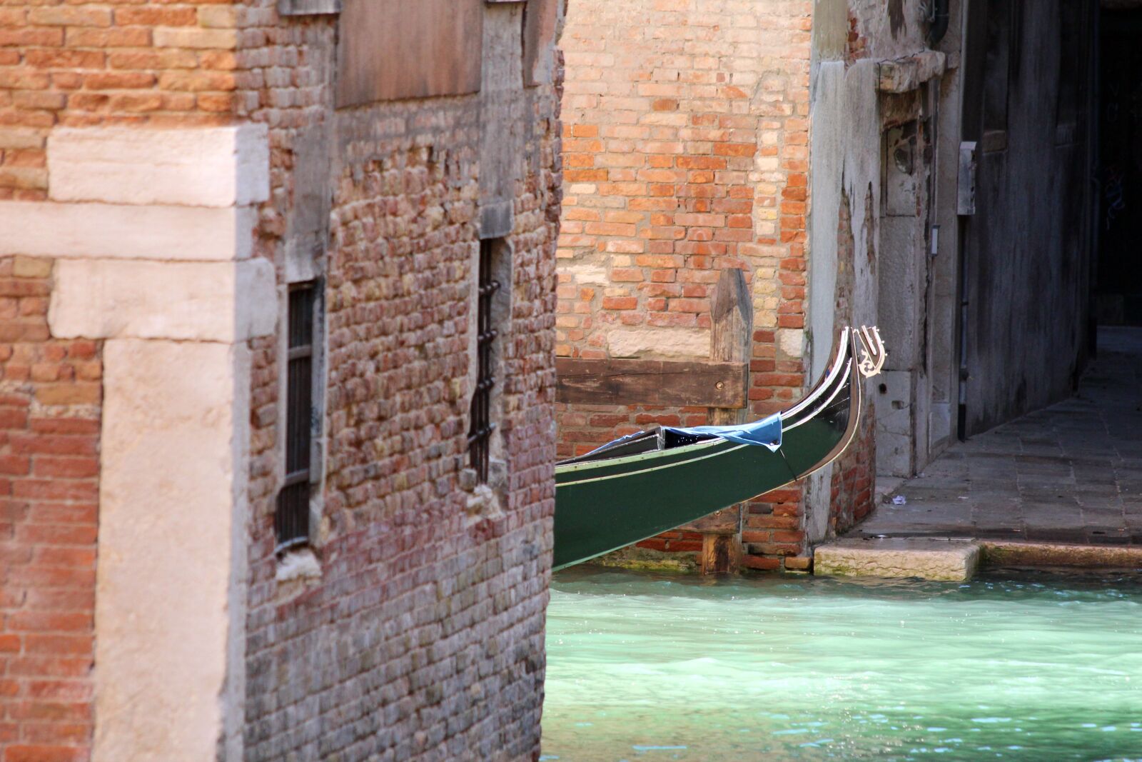 Canon EOS 650D (EOS Rebel T4i / EOS Kiss X6i) sample photo. Venice, italy, gondola photography