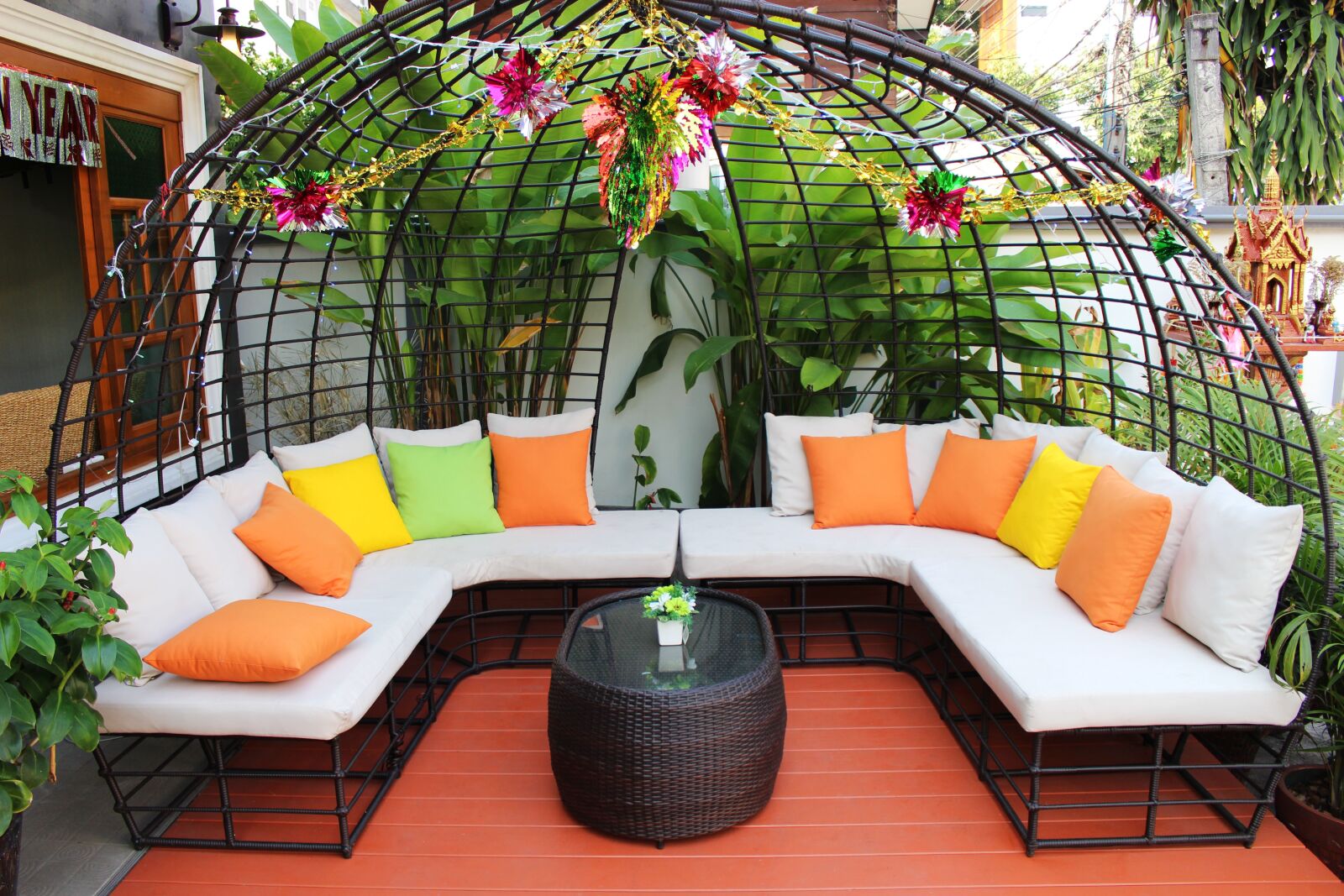 Canon EOS 700D (EOS Rebel T5i / EOS Kiss X7i) sample photo. Seating, patio, furniture photography