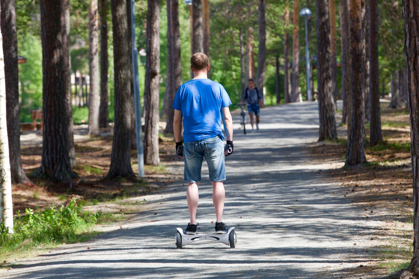 Canon EOS 5D Mark III sample photo. Segway, two wheels, promenade photography