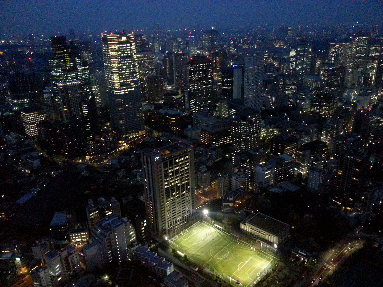 Samsung Galaxy S3 sample photo. City, city, lights, night photography