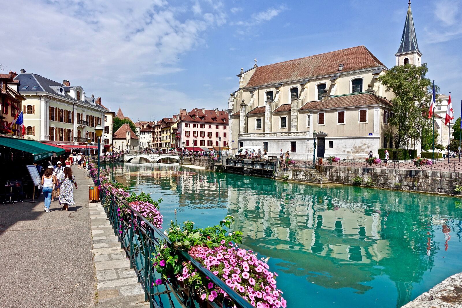 Sony Cyber-shot DSC-RX100 III sample photo. Annecy, architecture, tourism photography