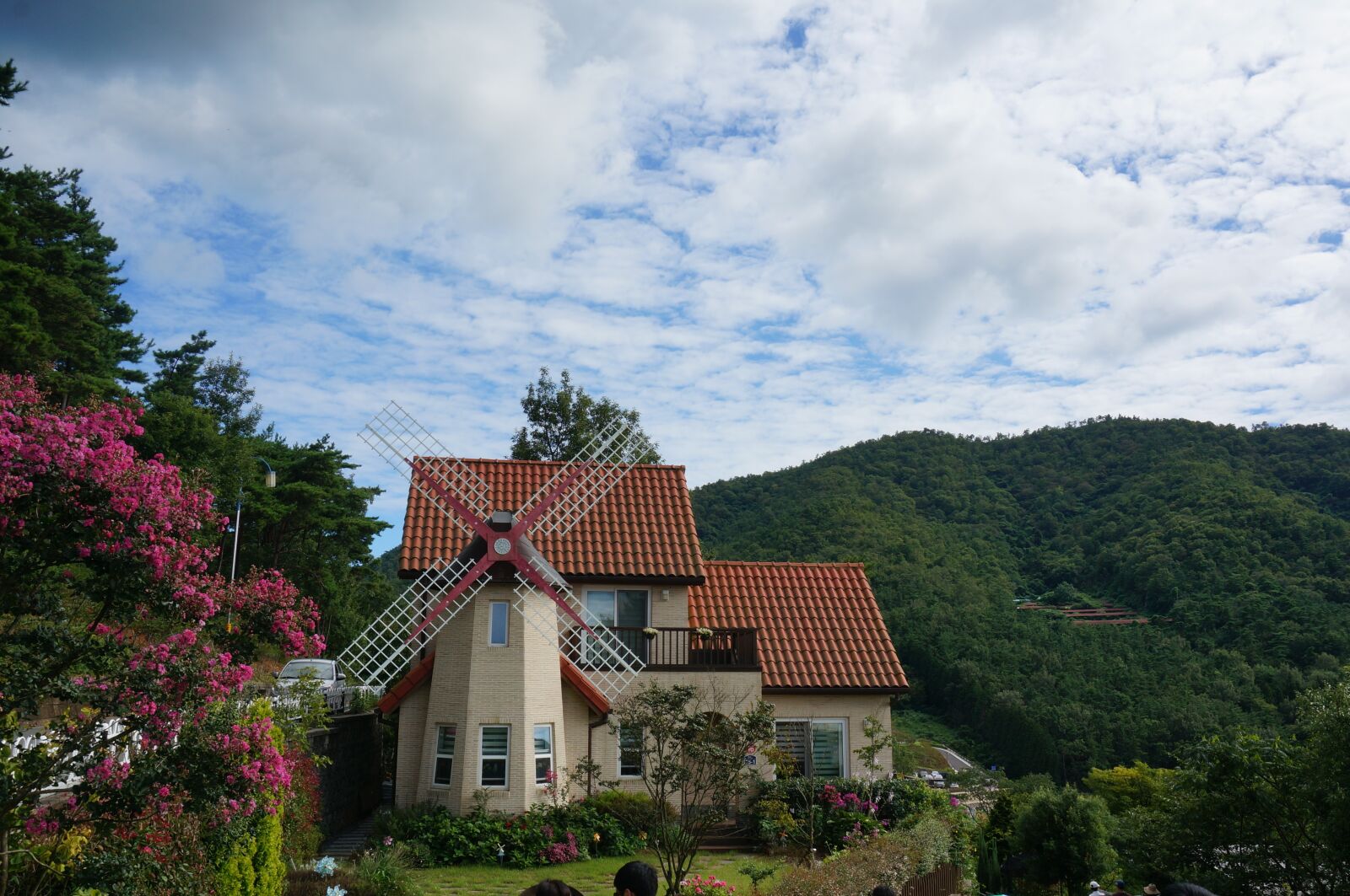 Sony Alpha NEX-5T sample photo. Windmill, pretty sky, the photography