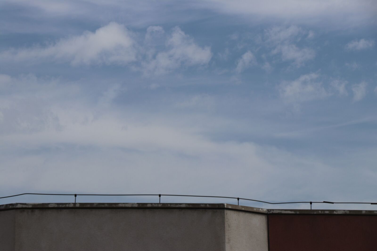 Canon EOS 80D sample photo. Sky, roof, building photography