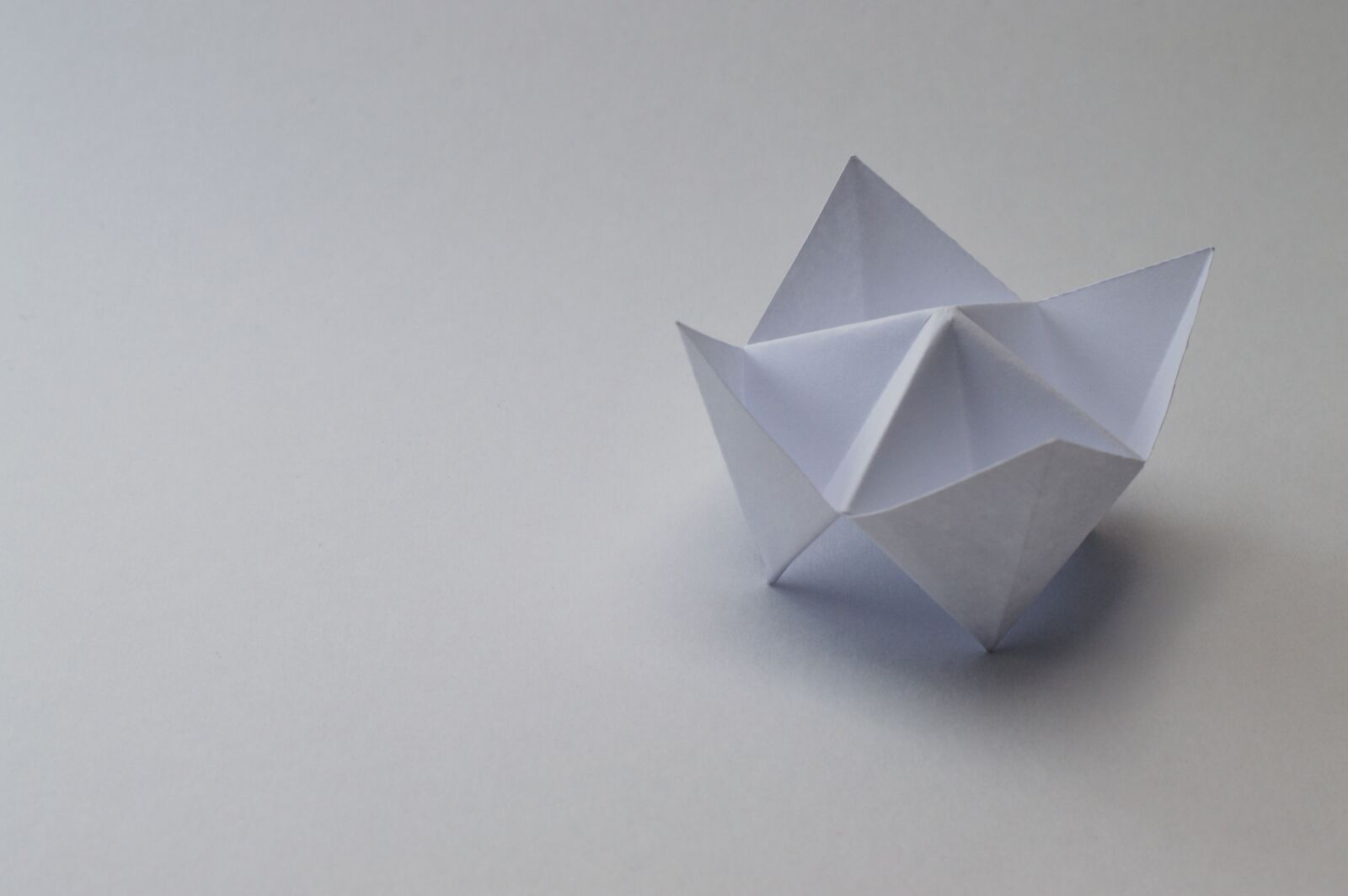 Nikon D3200 sample photo. Origami, fortune, entertainment photography