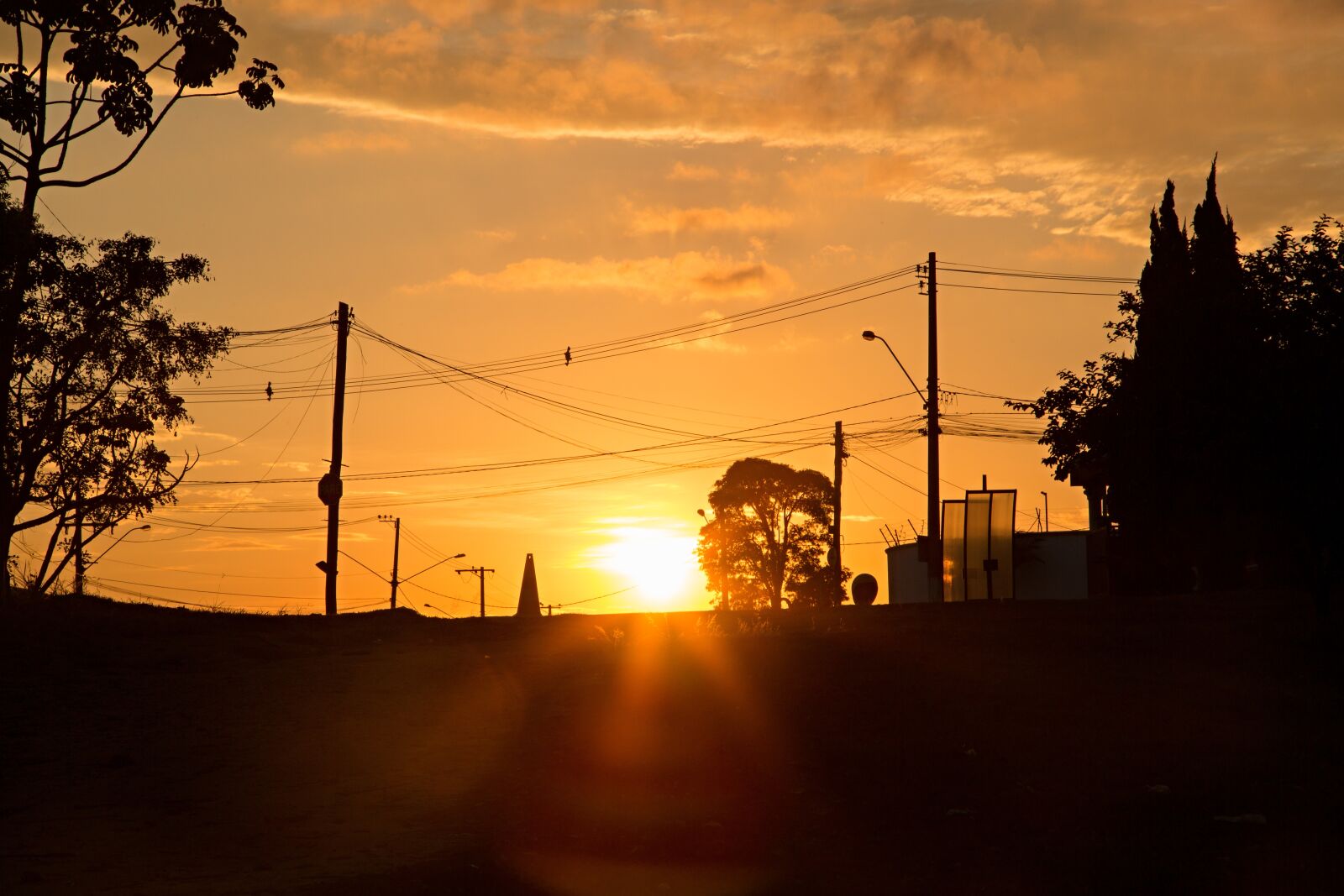Canon EF 24-105mm F4L IS USM sample photo. Sun, sunrise, the shadows photography