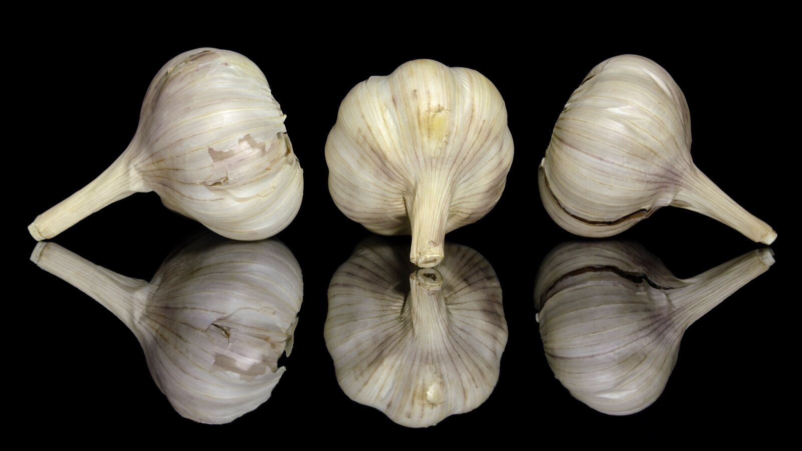 Nikon D3100 sample photo. Garlic, food, vegetables photography