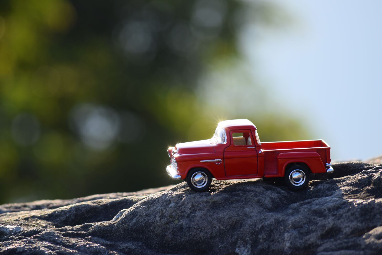 Nikon D3300 sample photo. Nature, outdoors, vehicle photography