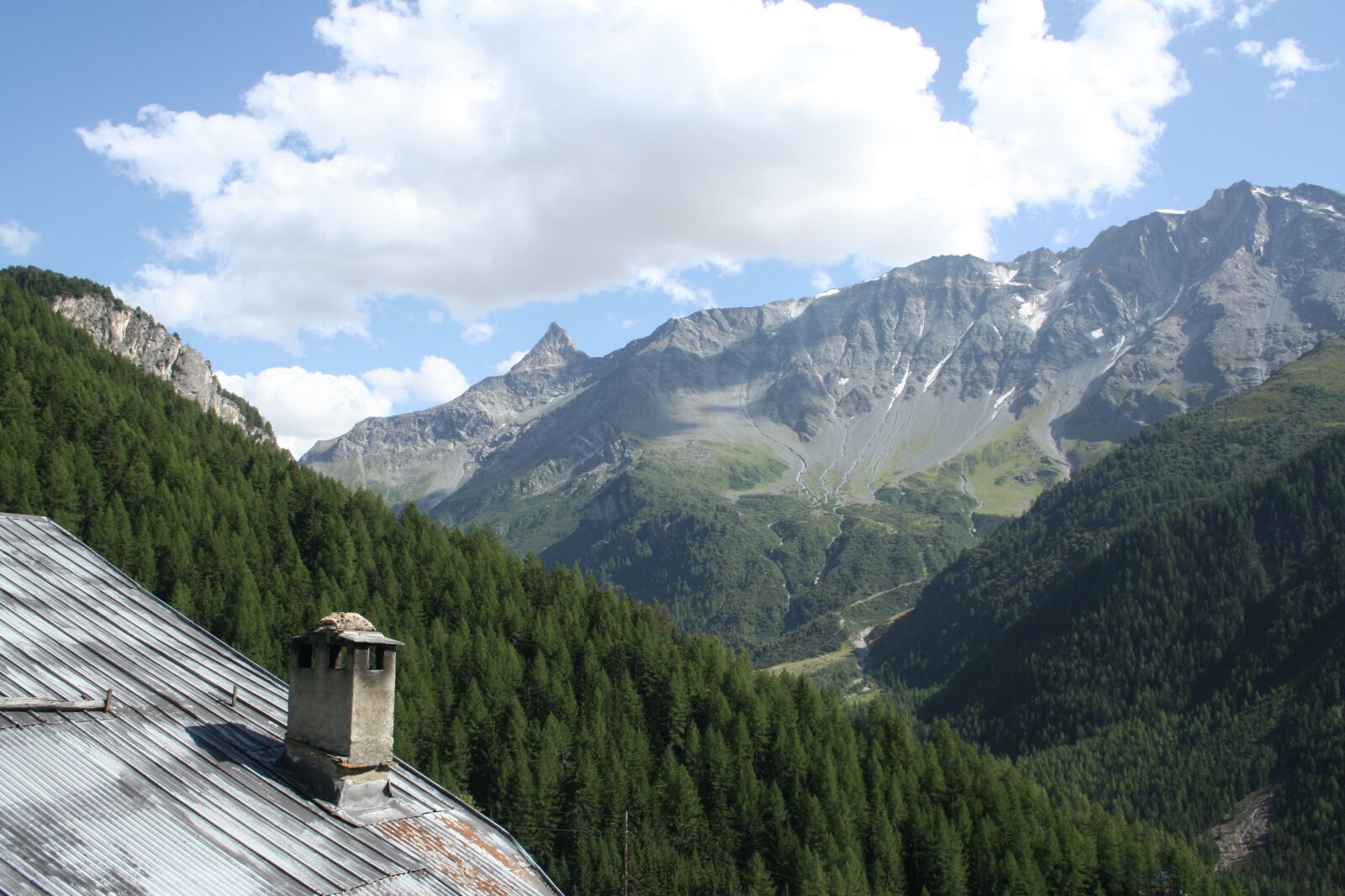 Canon EOS 350D (EOS Digital Rebel XT / EOS Kiss Digital N) sample photo. Alps, savoie, mountains photography