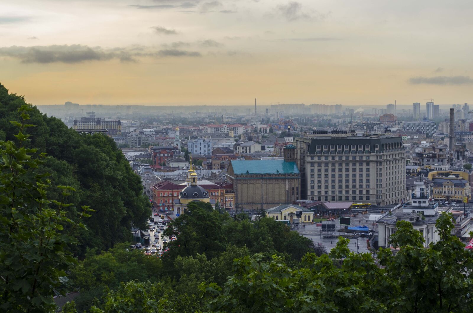 Nikon D5100 sample photo. Kiev, panorama, skirt photography