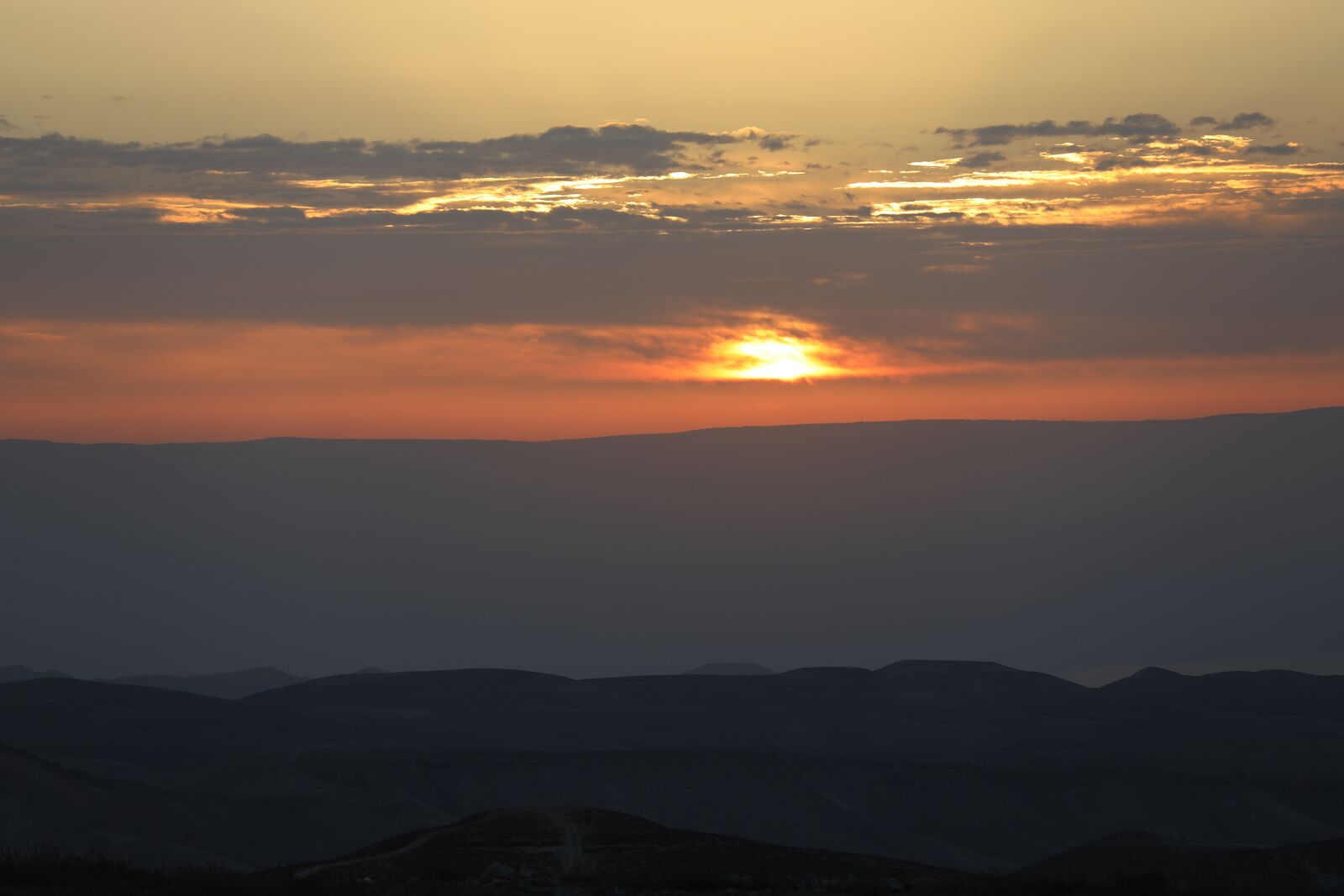 Canon EF 70-200mm F2.8L IS II USM sample photo. Sunset, sky, landscape photography