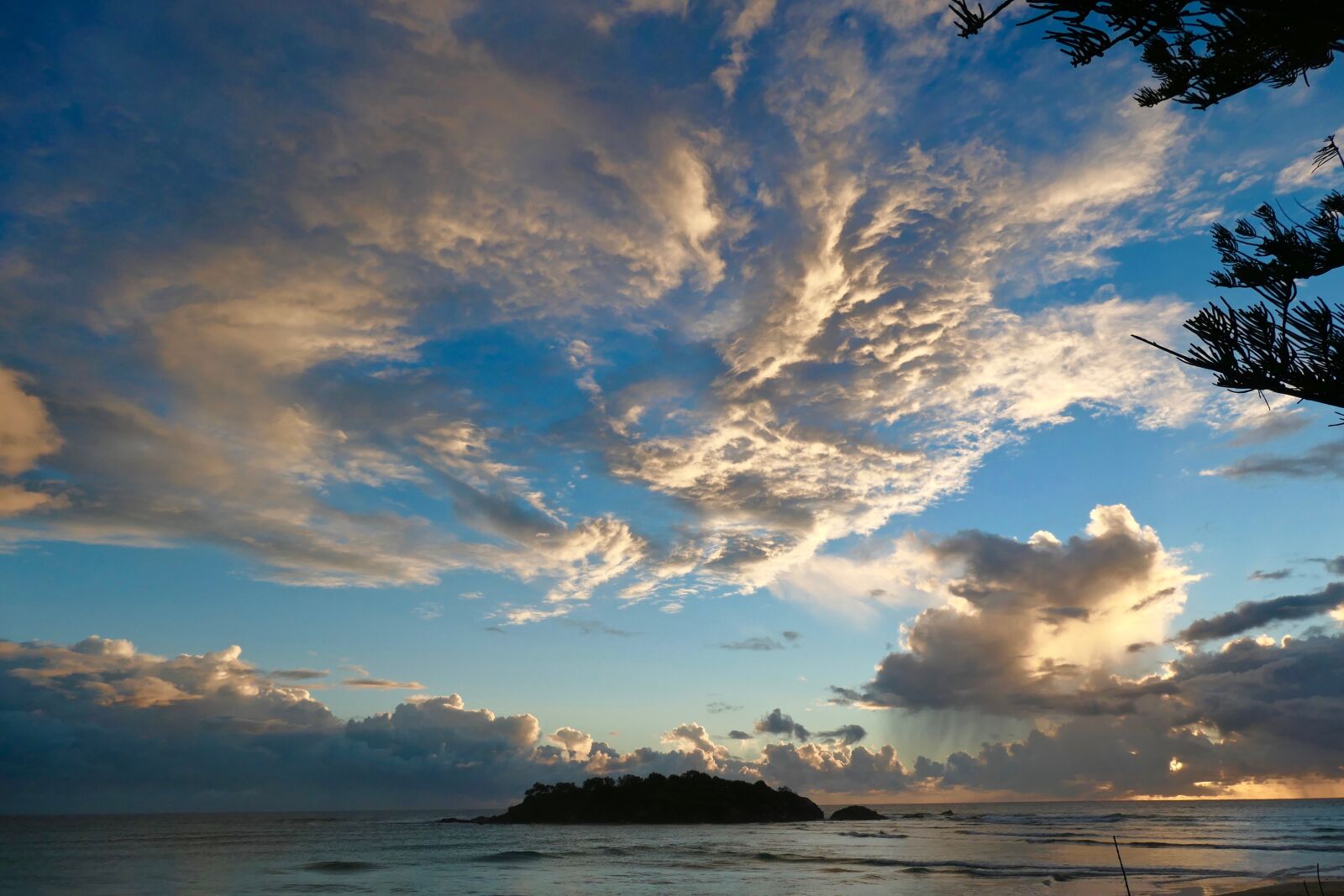 Panasonic DC-TZ220 sample photo. Australia, ocean, island photography