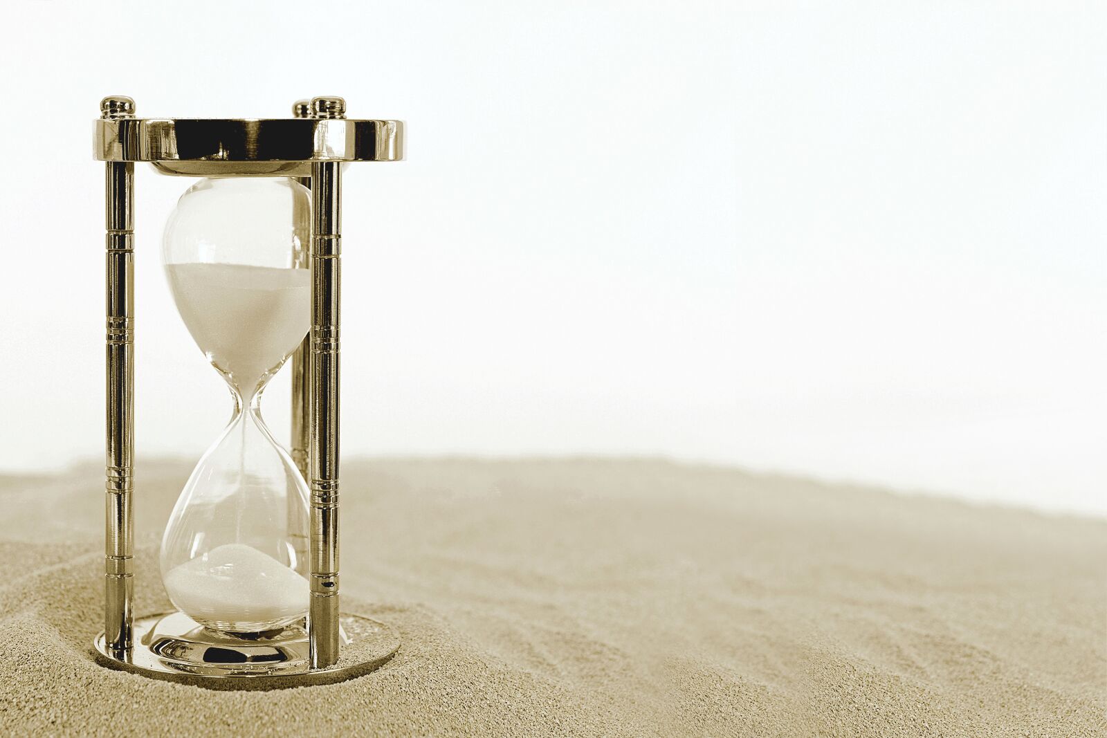 Nikon D7100 sample photo. Hourglass, clock, time photography