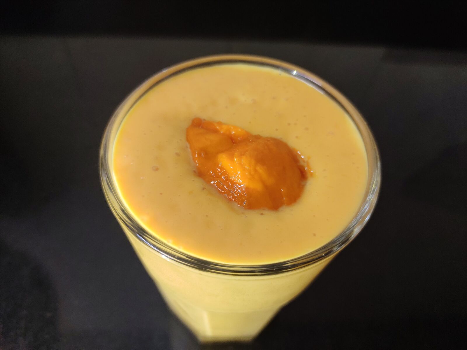 Xiaomi Redmi Note 7 Pro sample photo. Mango milkshake with mango photography