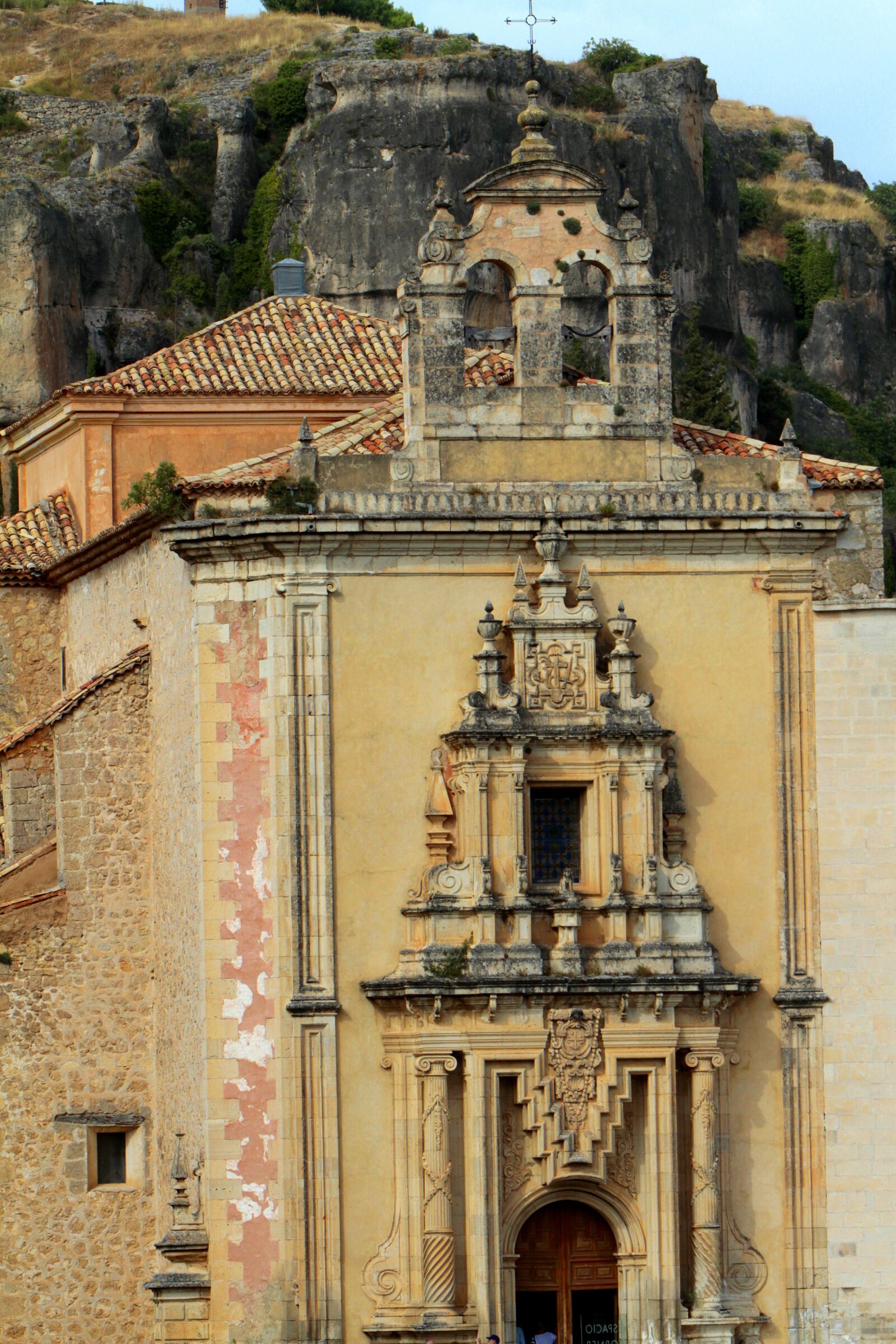 Canon EOS 7D sample photo. Cuenca, spain, church photography