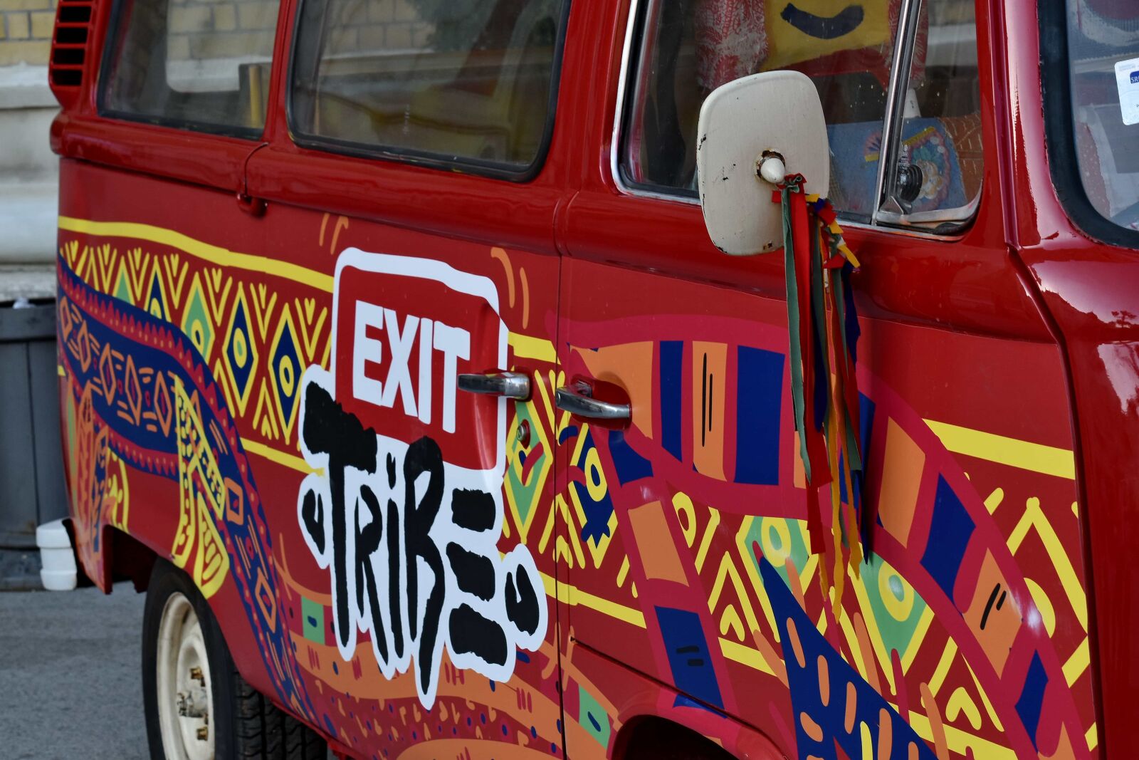 Nikon D5500 sample photo. Car, carnival, exit, festival photography