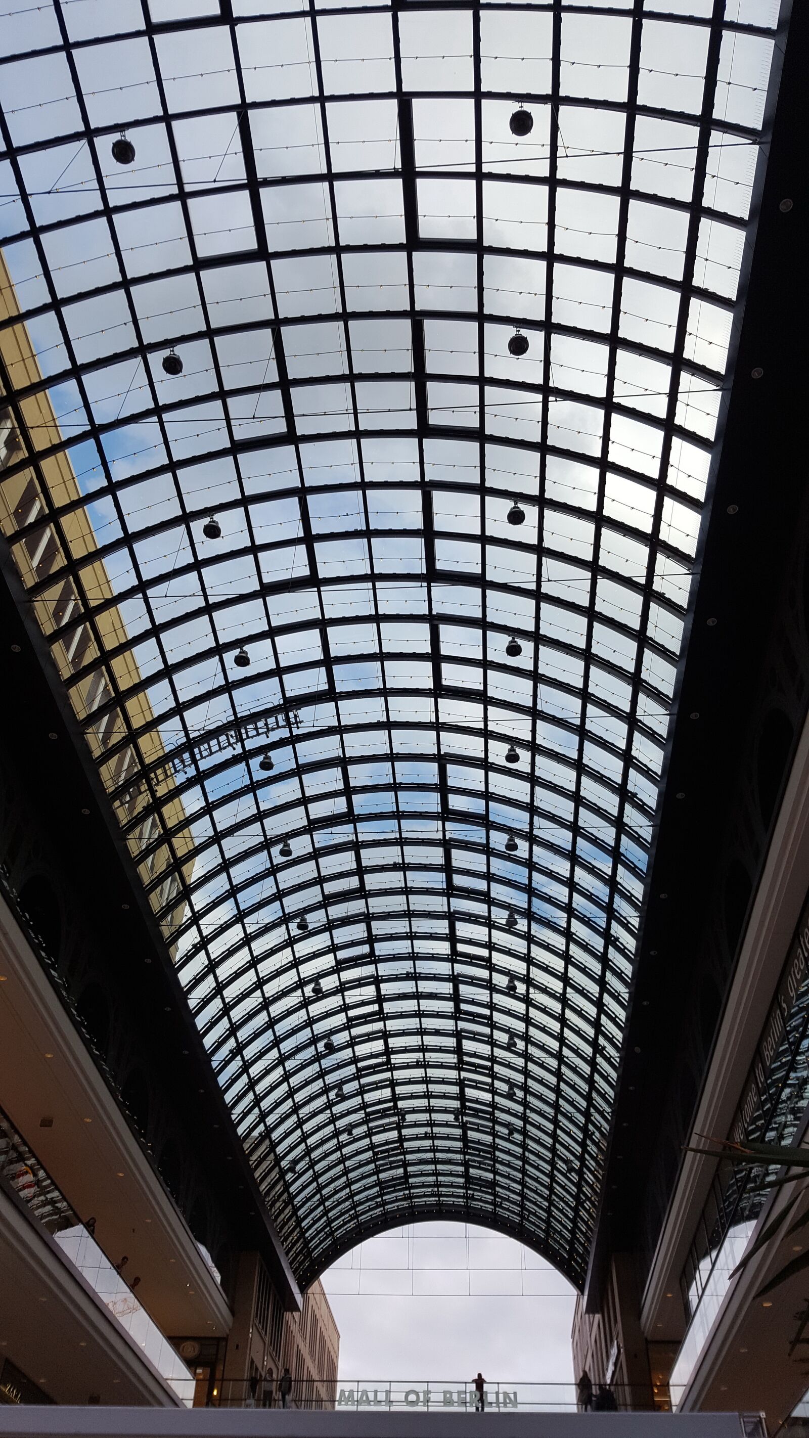 Samsung Galaxy S6 sample photo. Berlin, shopping centre, mall photography