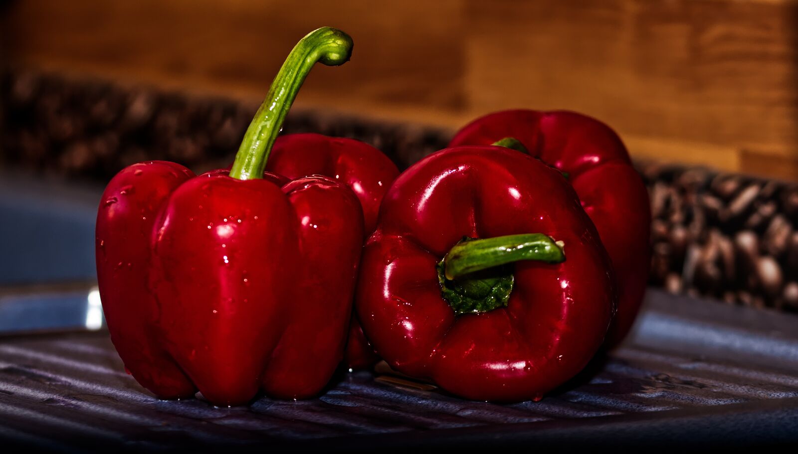 Nikon D5500 sample photo. Paprika, red, green photography