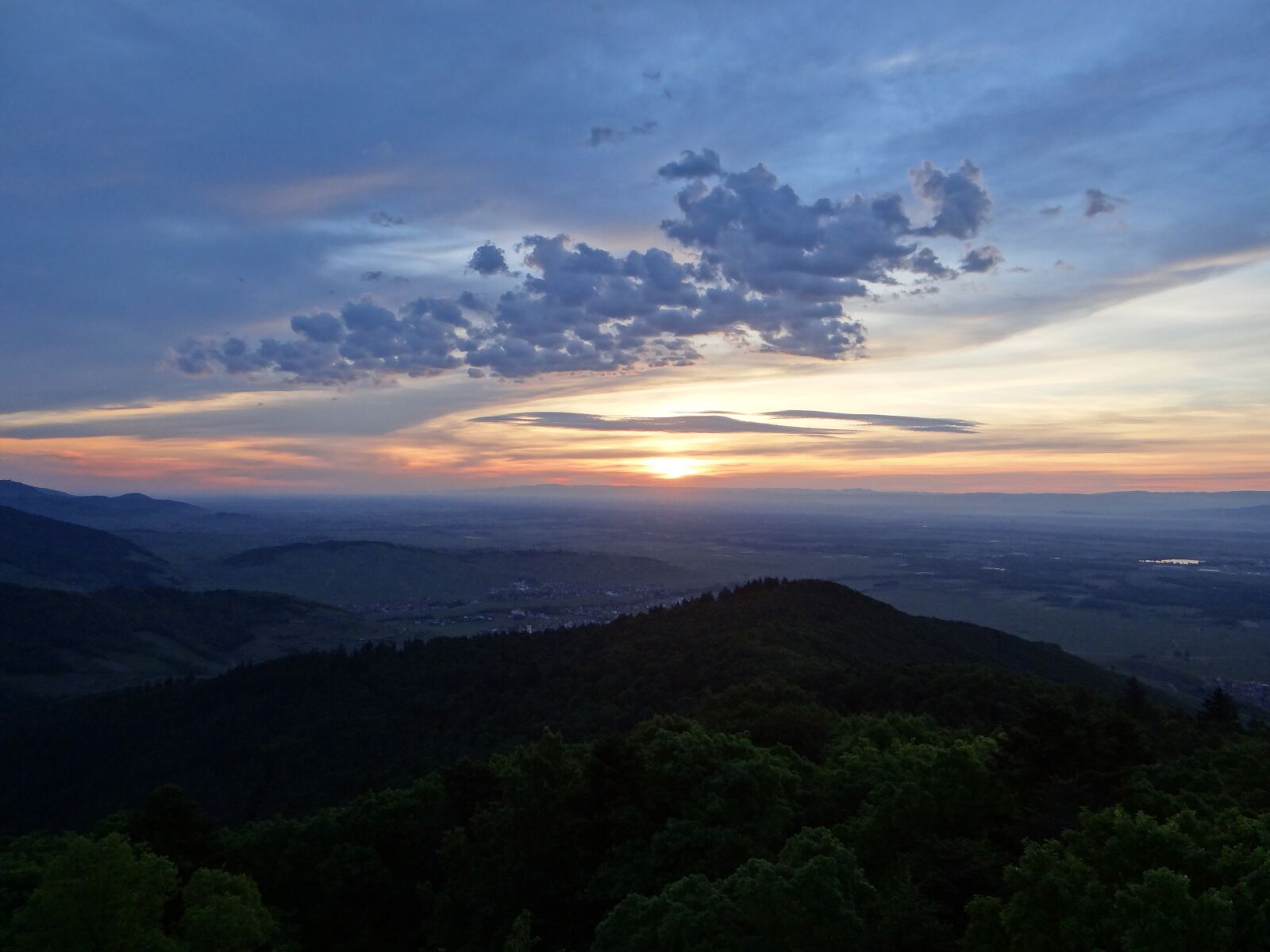 Sony DSC-HX200V sample photo. Panorama, morning, against day photography