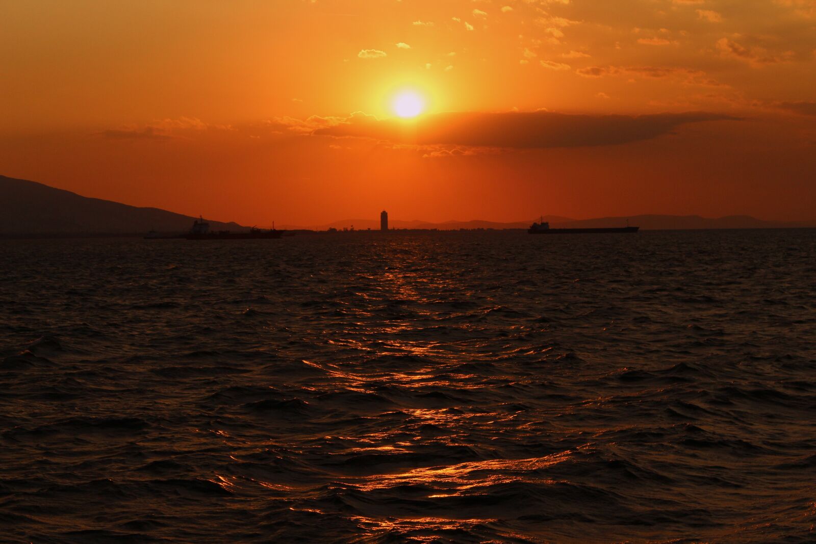Canon EOS 1300D (EOS Rebel T6 / EOS Kiss X80) sample photo. Sunset, sundown photography