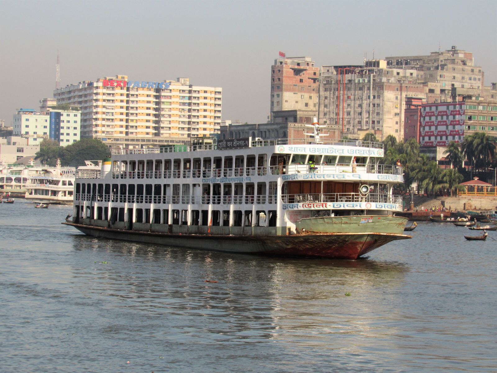 Canon PowerShot SX530 HS sample photo. Launch, water, waterways photography