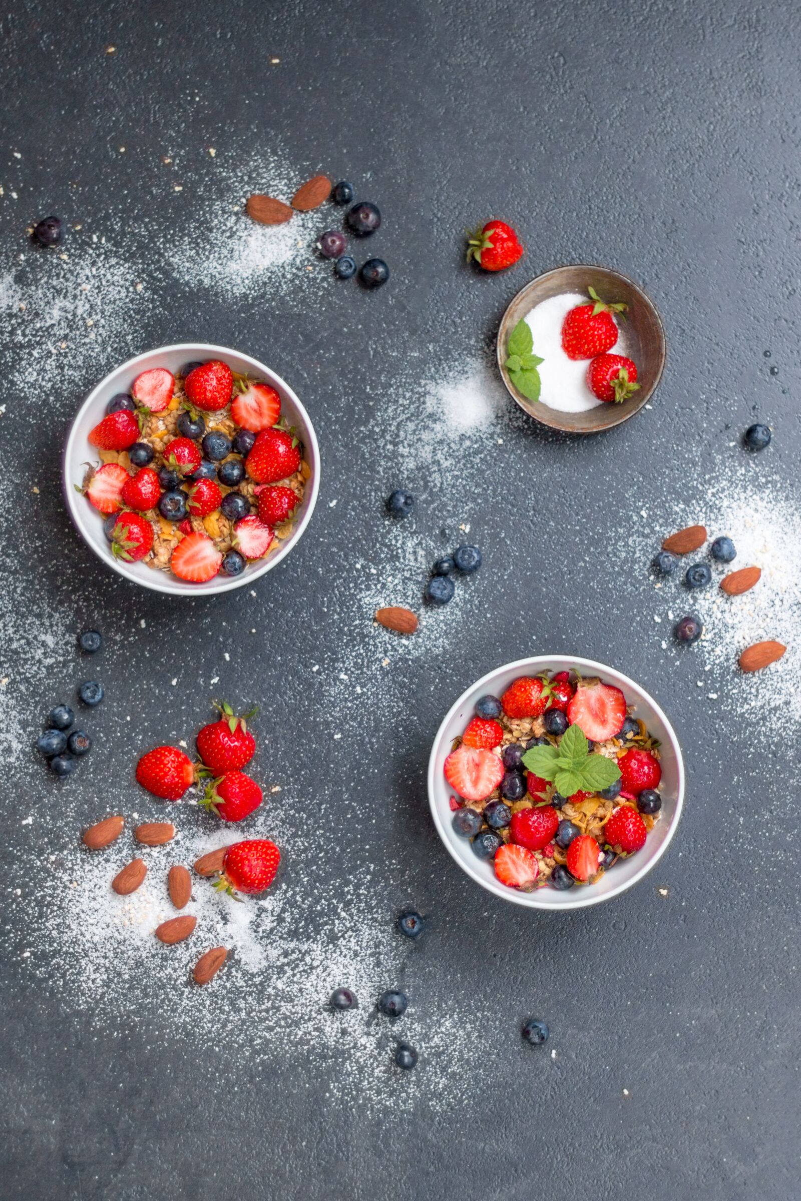 Canon EOS 70D + Canon EF 50mm F1.8 STM sample photo. Müesli, fruits, breakfast photography