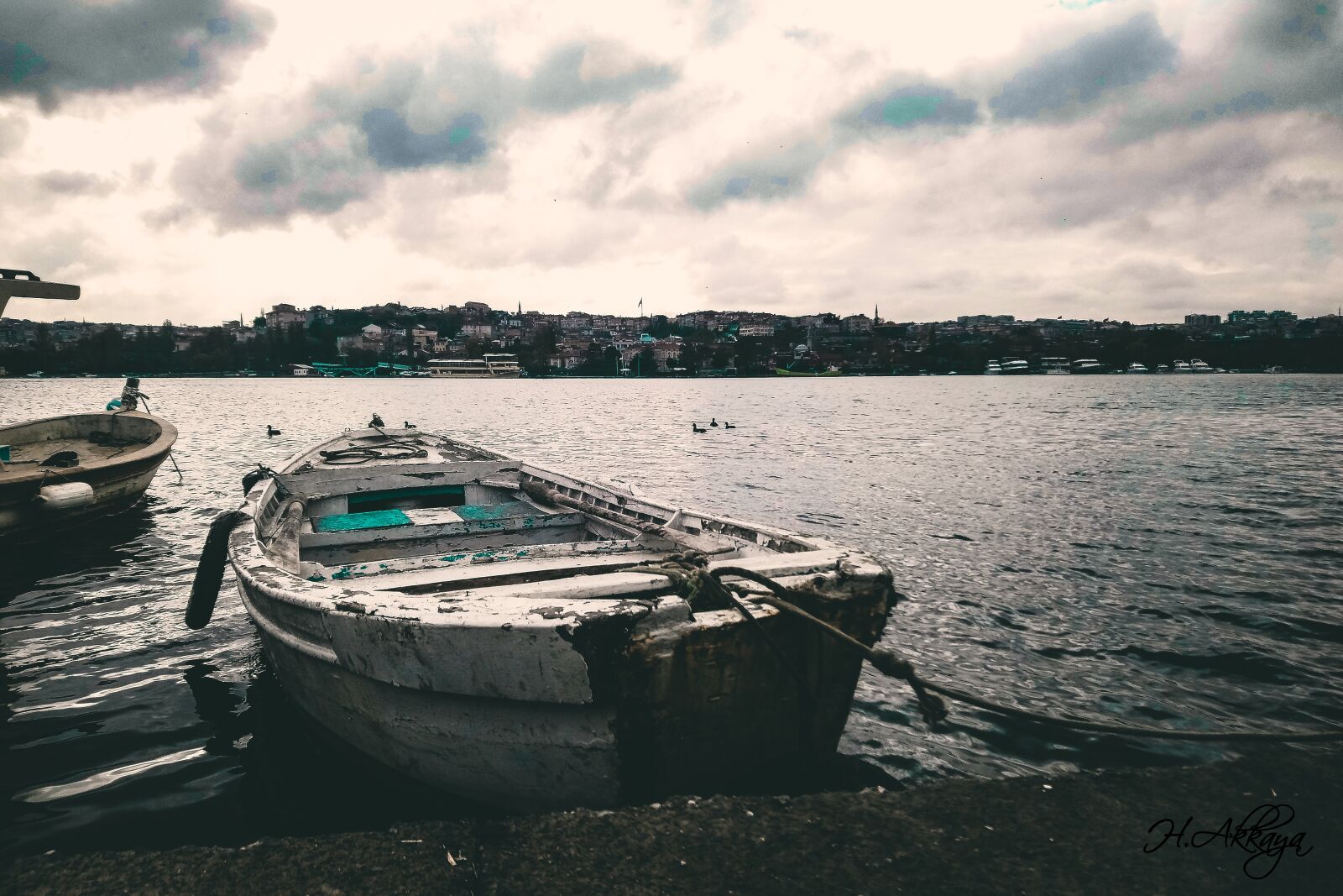 Sony Xperia XA1 Ultra sample photo. Boat, marine, water photography