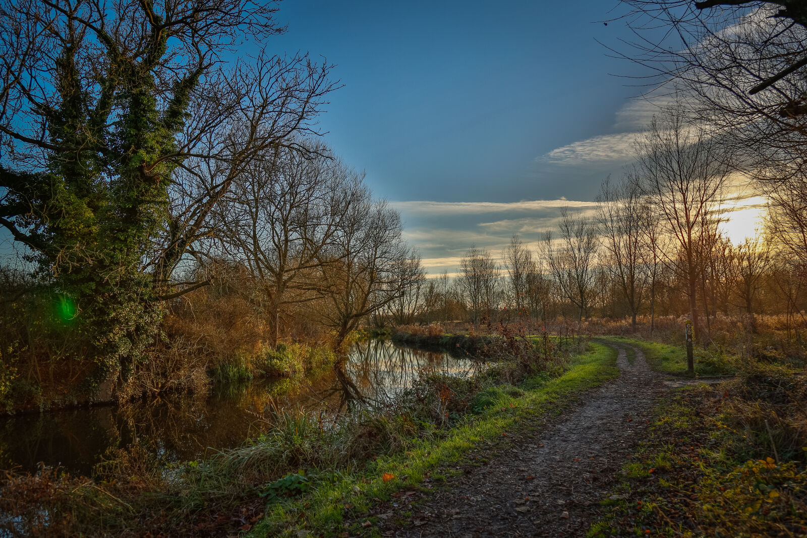 Canon EOS 5D Mark III sample photo. England, river photography