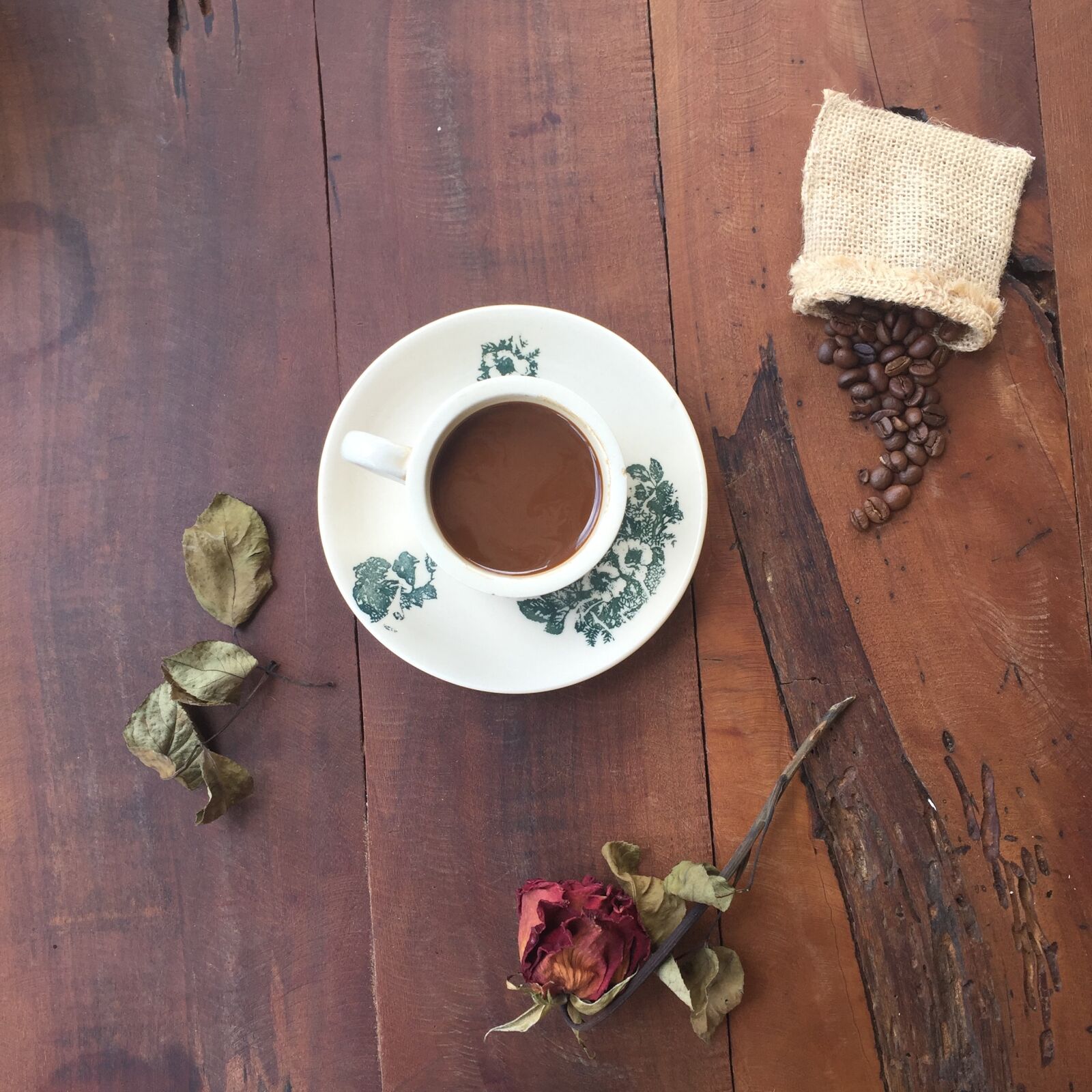 iPhone 6 back camera 4.15mm f/2.2 sample photo. Black, coffee, coffee, coffee photography