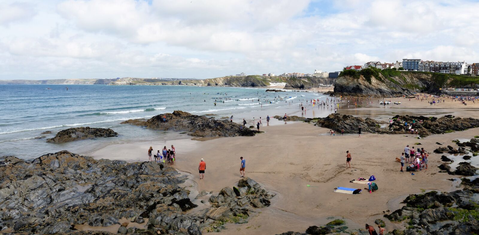 Panasonic Lumix DMC-FZ1000 sample photo. Newquay, cornwall, england photography
