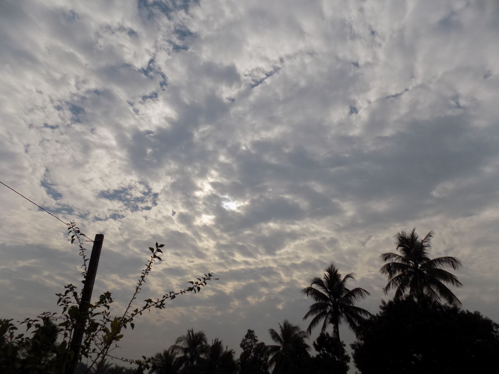 Nikon COOLPIX L330 sample photo. Cloudy, sky photography