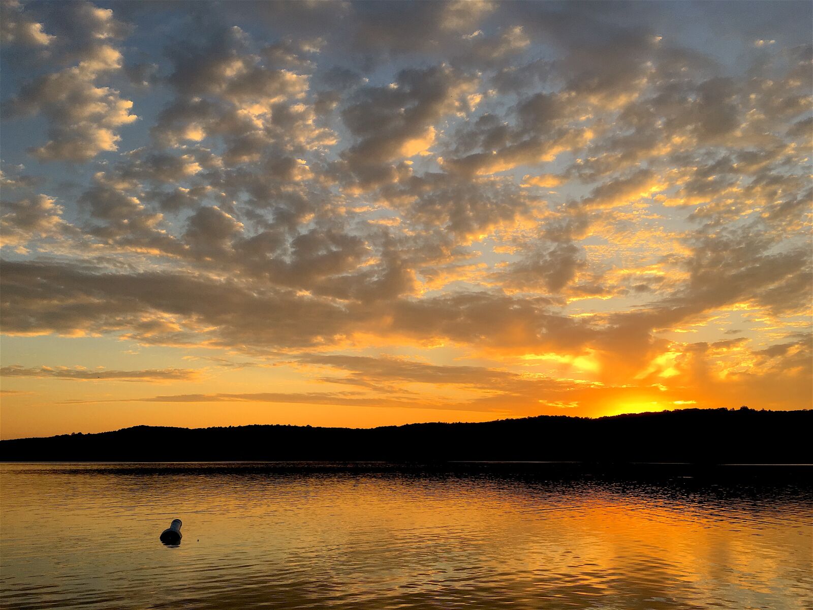 Apple iPhone 6s sample photo. Lake, sunset, clouds photography