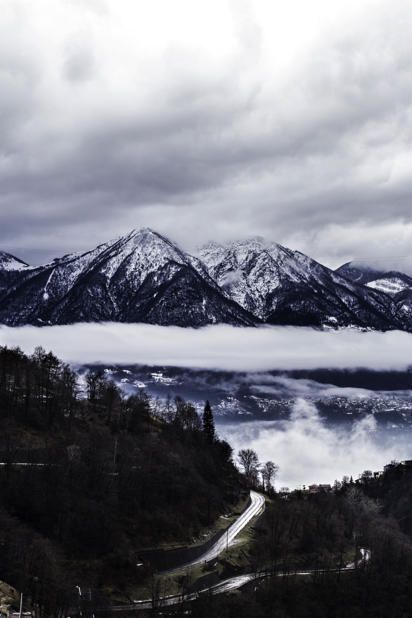Canon EOS 6D + Canon EF 70-200mm F4L USM sample photo. Snow, mountain, landscape photography