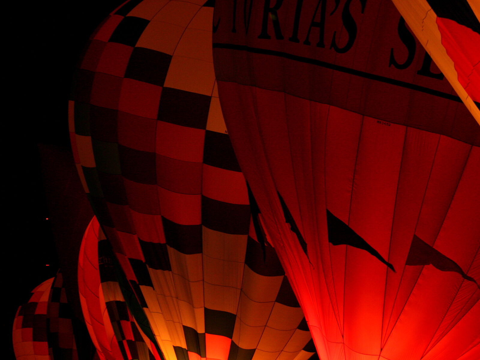 Canon EOS 400D (EOS Digital Rebel XTi / EOS Kiss Digital X) sample photo. Albuquerque, balloon, fest photography