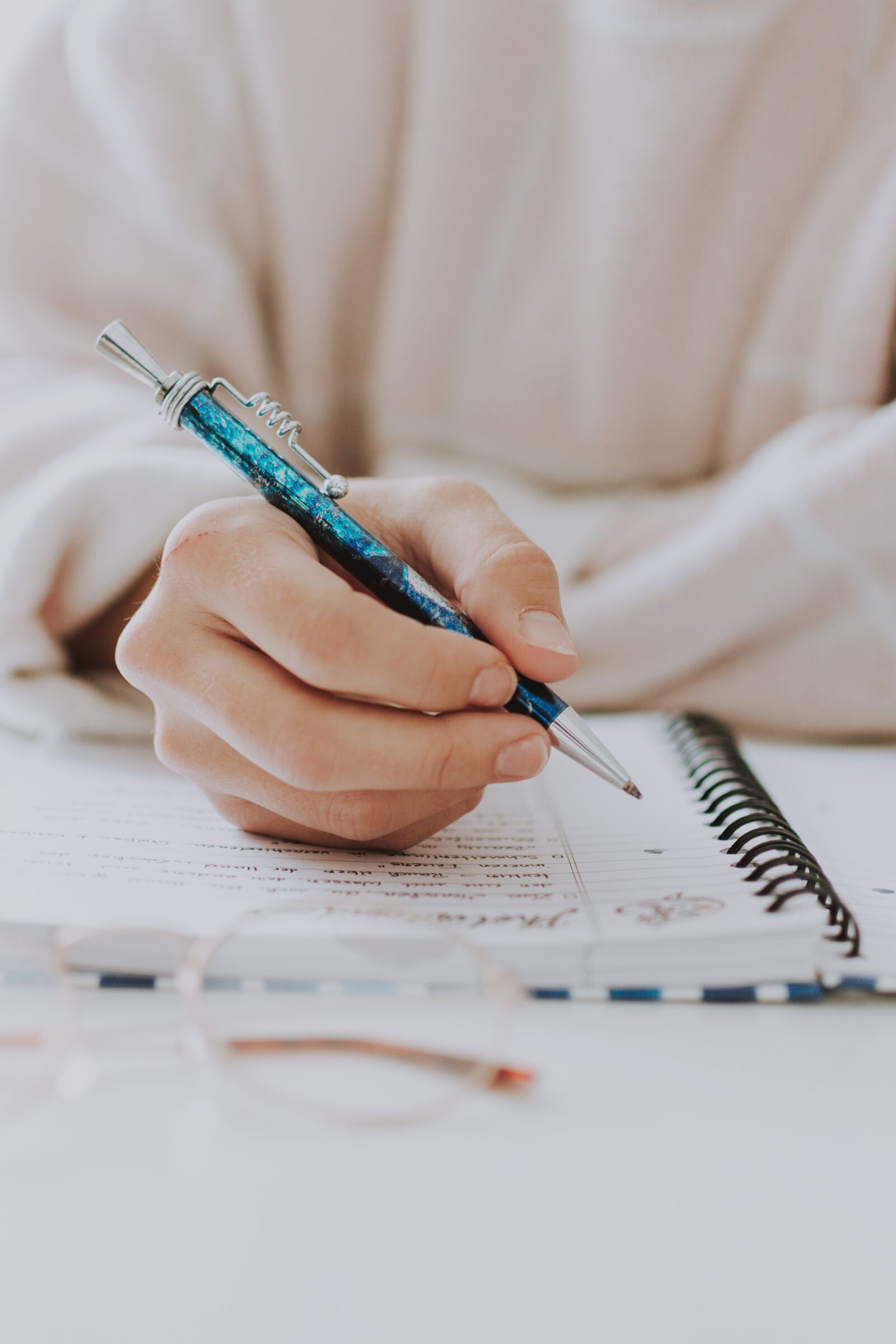 Nikon D5200 sample photo. Write, notebook, pen photography