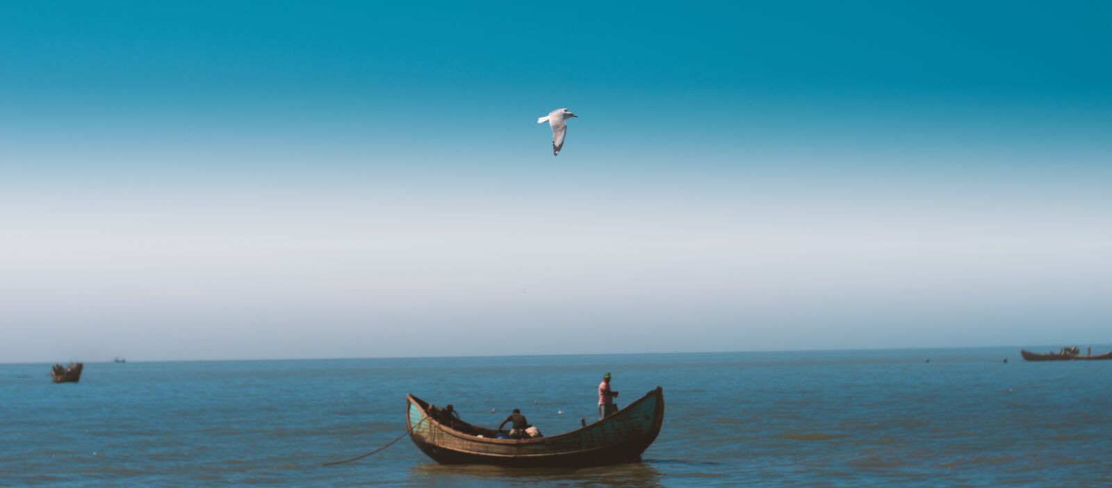 Nikon D7200 sample photo. Sea, boat, sky photography