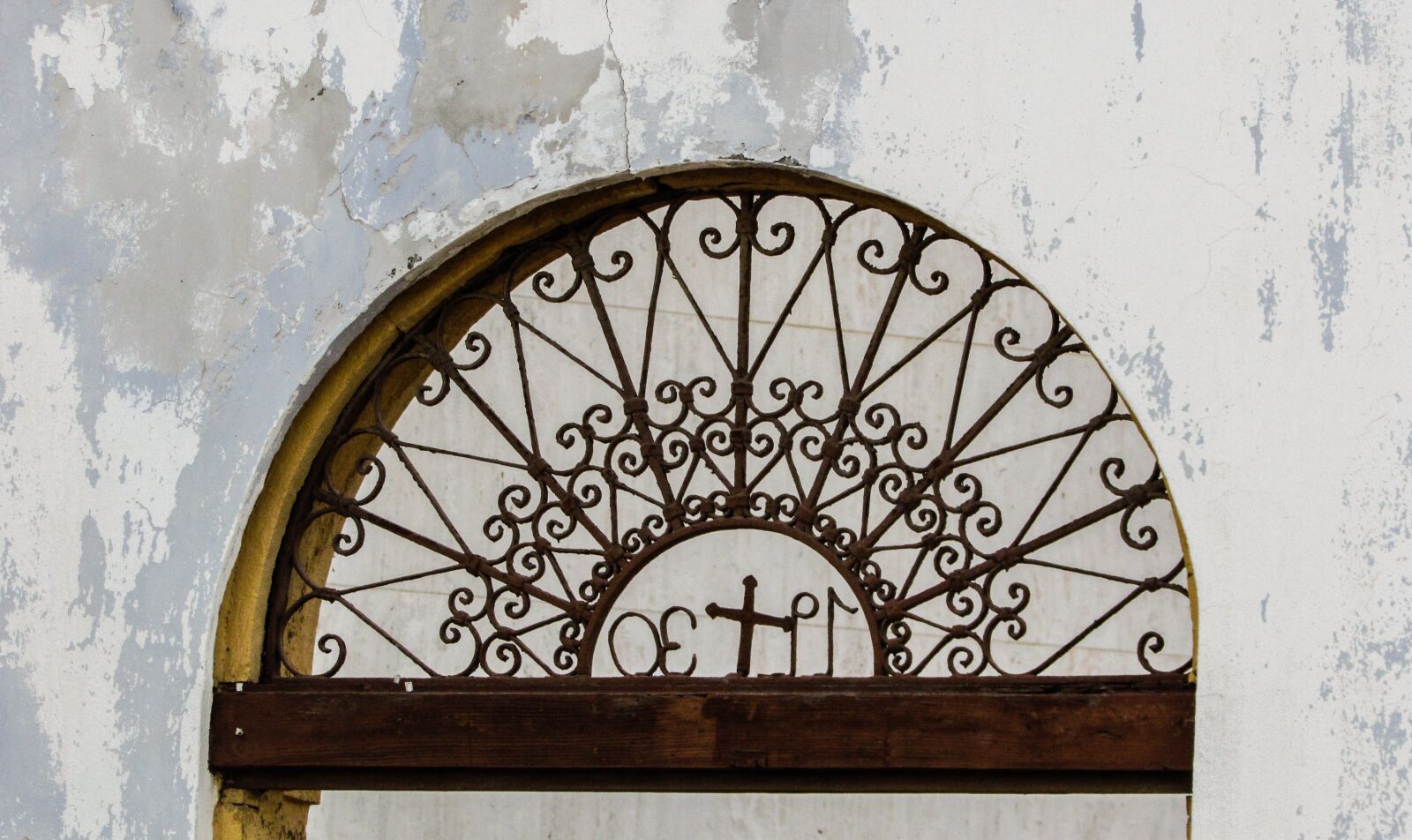 Canon PowerShot SX400 IS sample photo. Cyprus, paralimni, lintel photography