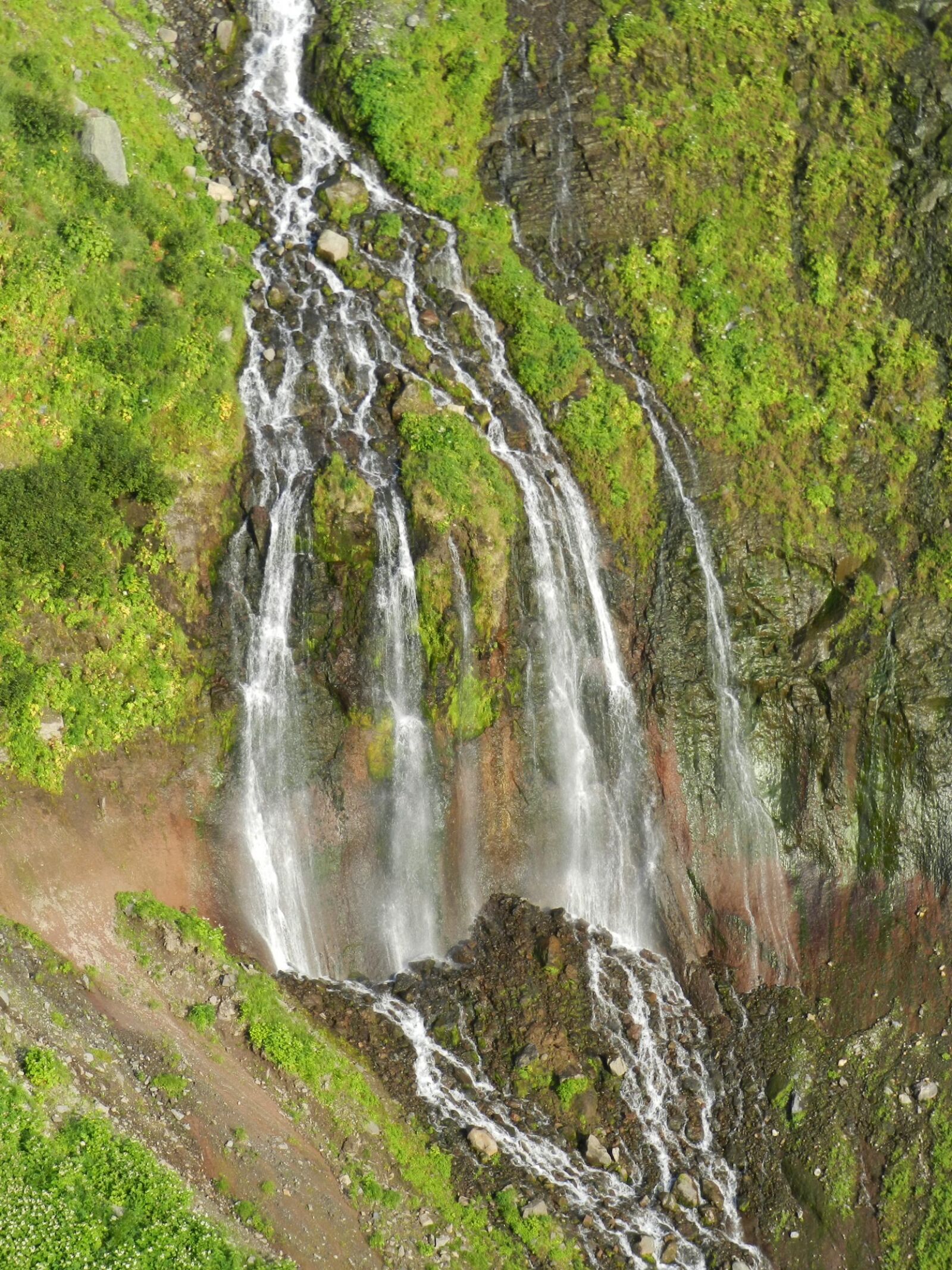Nikon Coolpix P500 sample photo. Waterfall, spillway, autumn photography