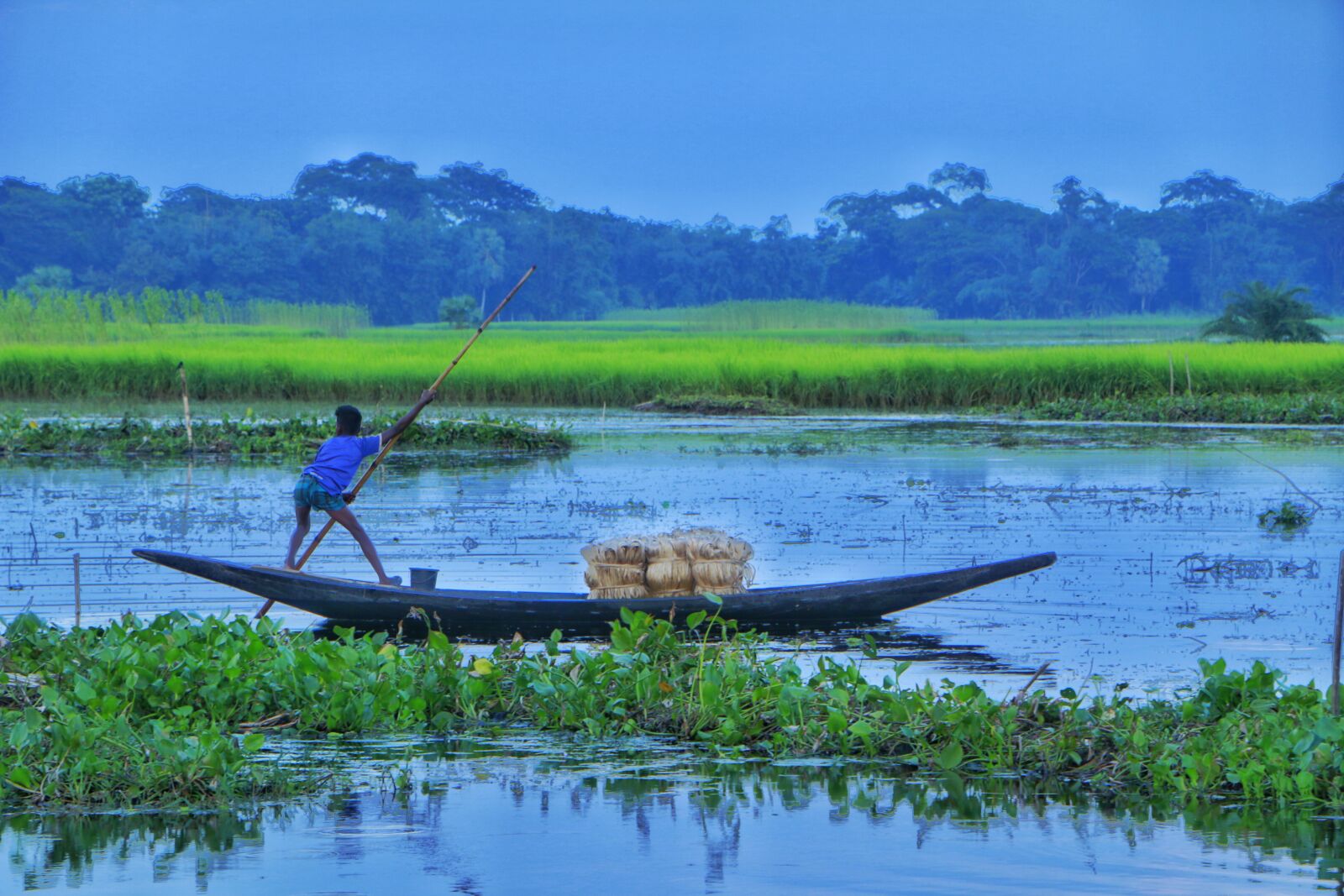 Canon EOS 70D sample photo. Village, boats, mid photography