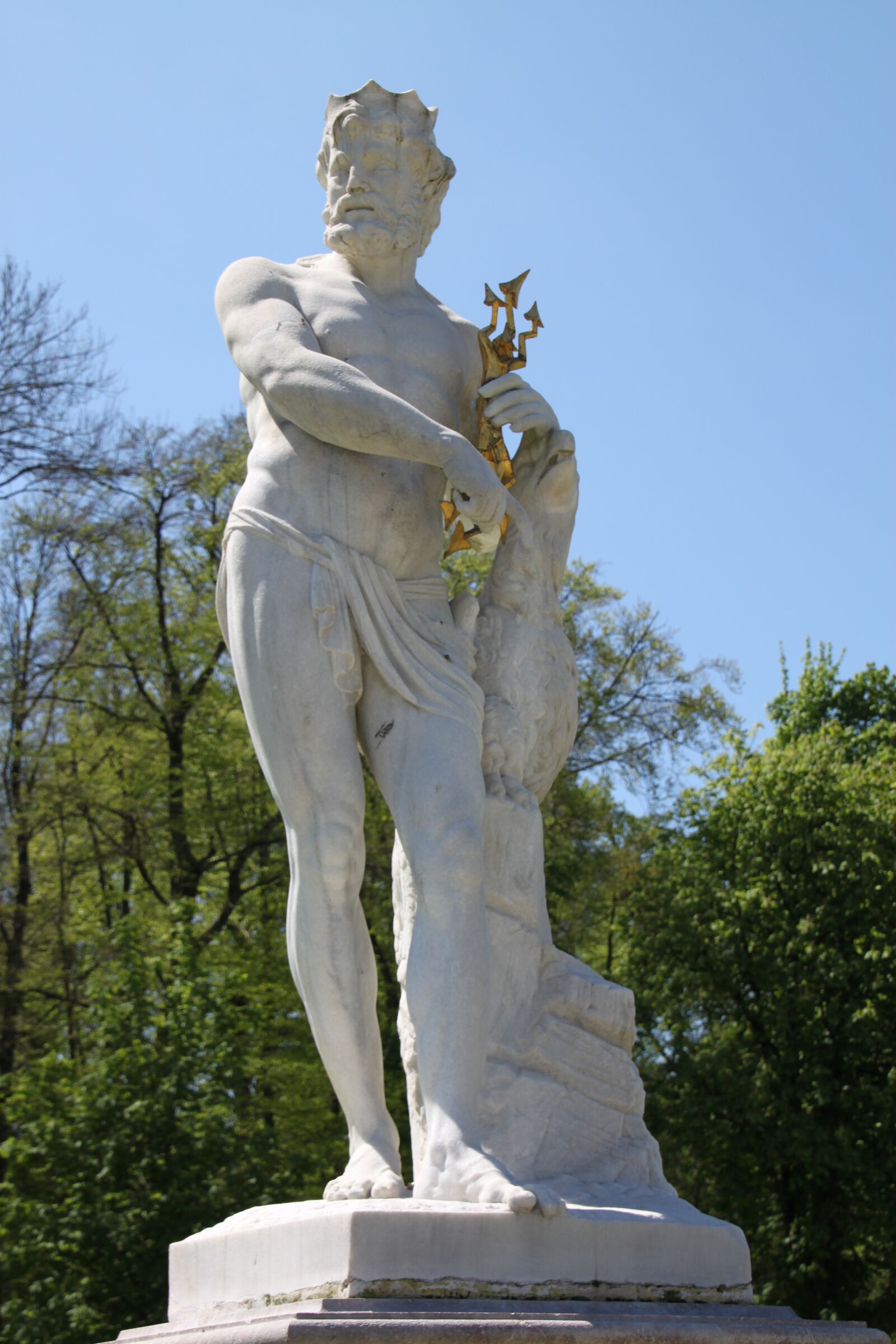 Canon EOS 500D (EOS Rebel T1i / EOS Kiss X3) sample photo. Statue, stone, sculpture photography