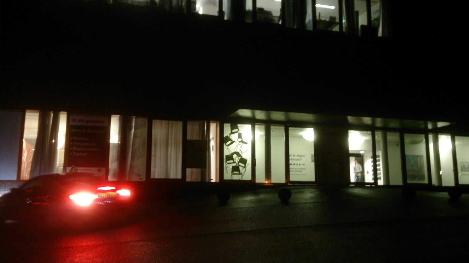 Sony Xperia Z sample photo. Car, evening, light, lighting photography