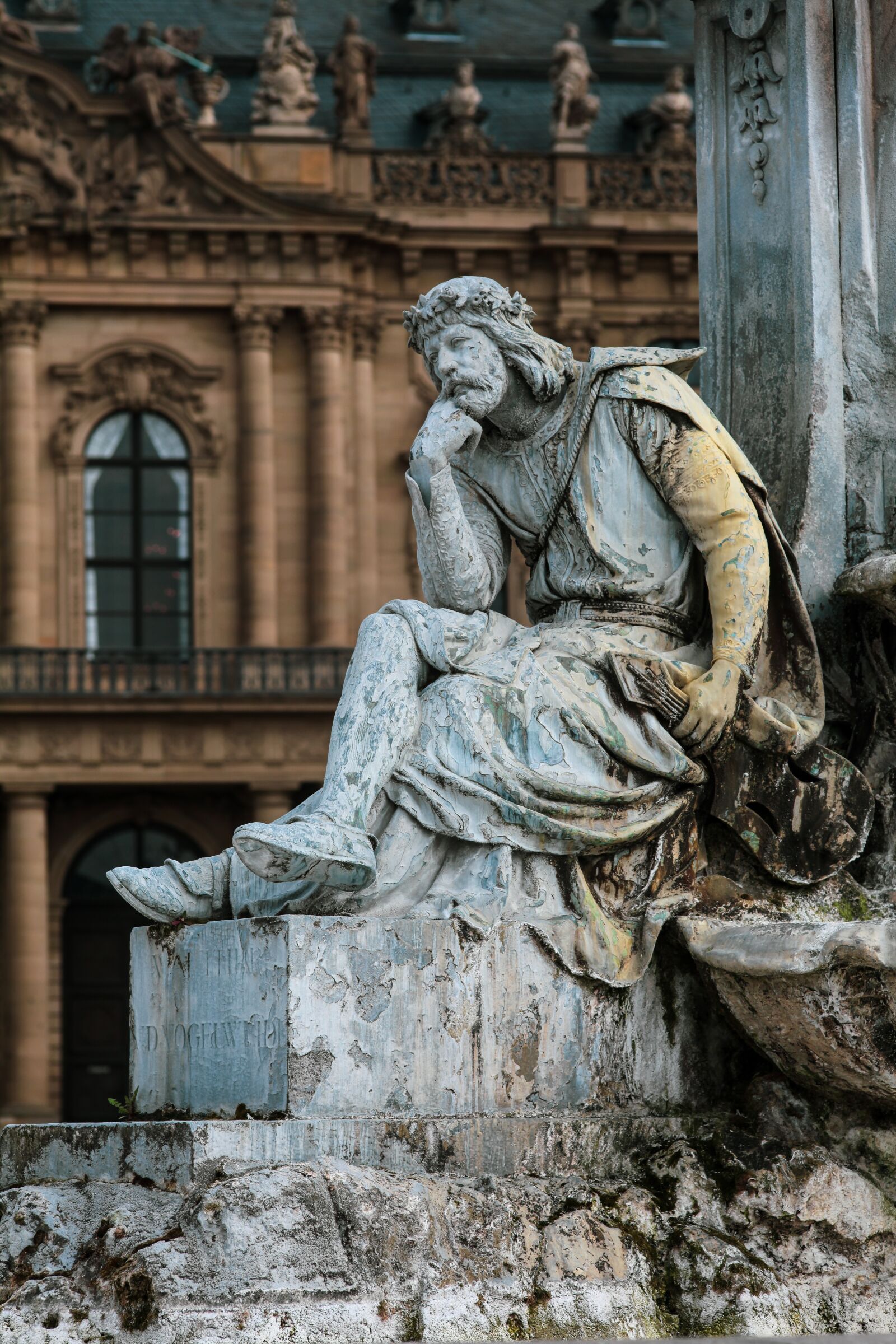 Canon EOS 5D Mark II sample photo. Frankonia fountain, walther von photography